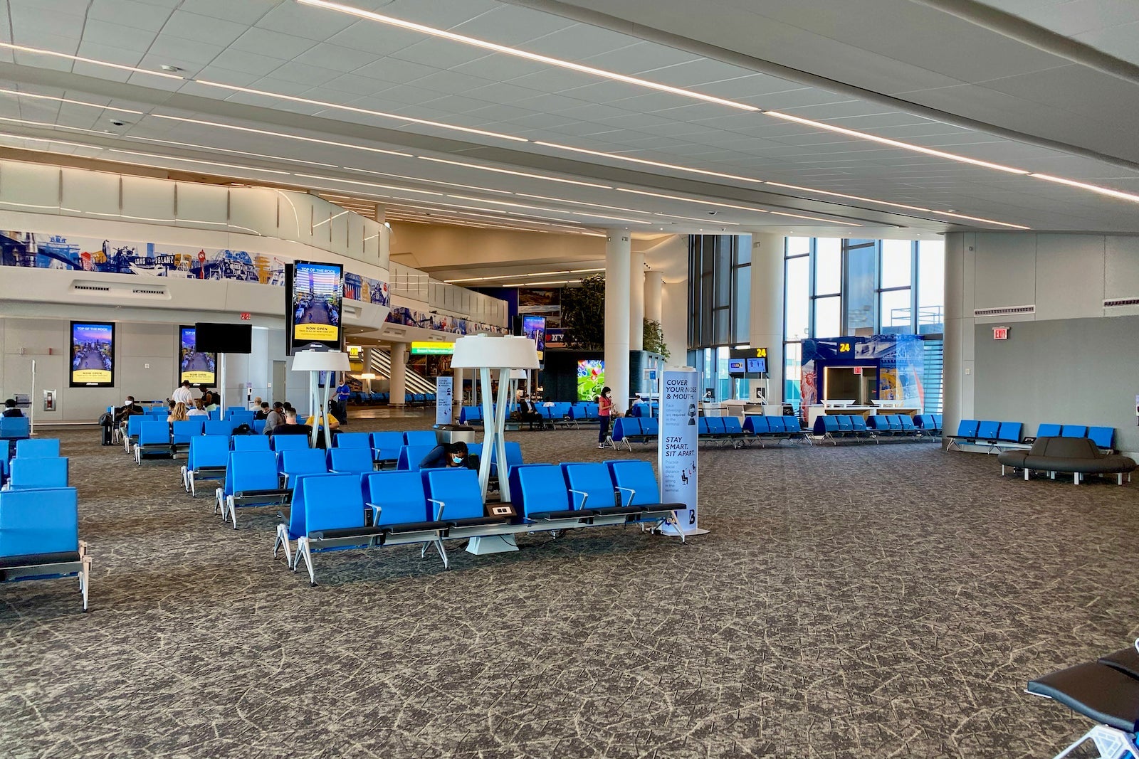 LGA Western Concourse Zach Griff - 8