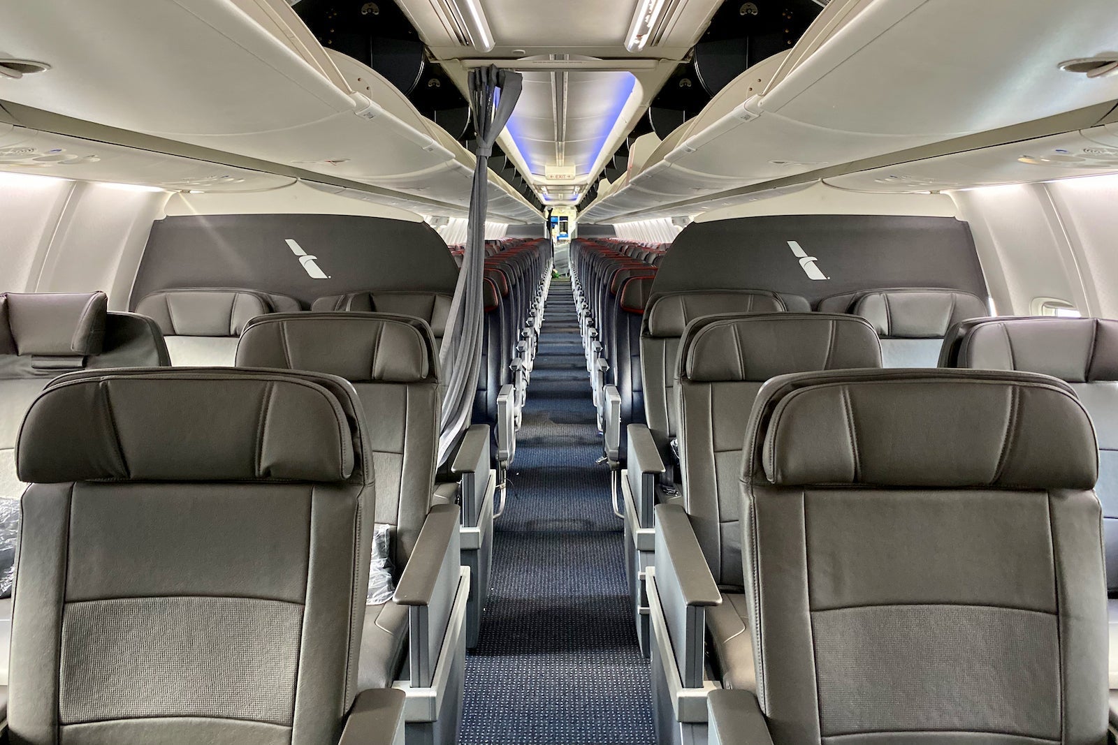 American-Airlines-Project-Kodiak-Oasis-2.0-737-Zach-Griff-ZGriff-25