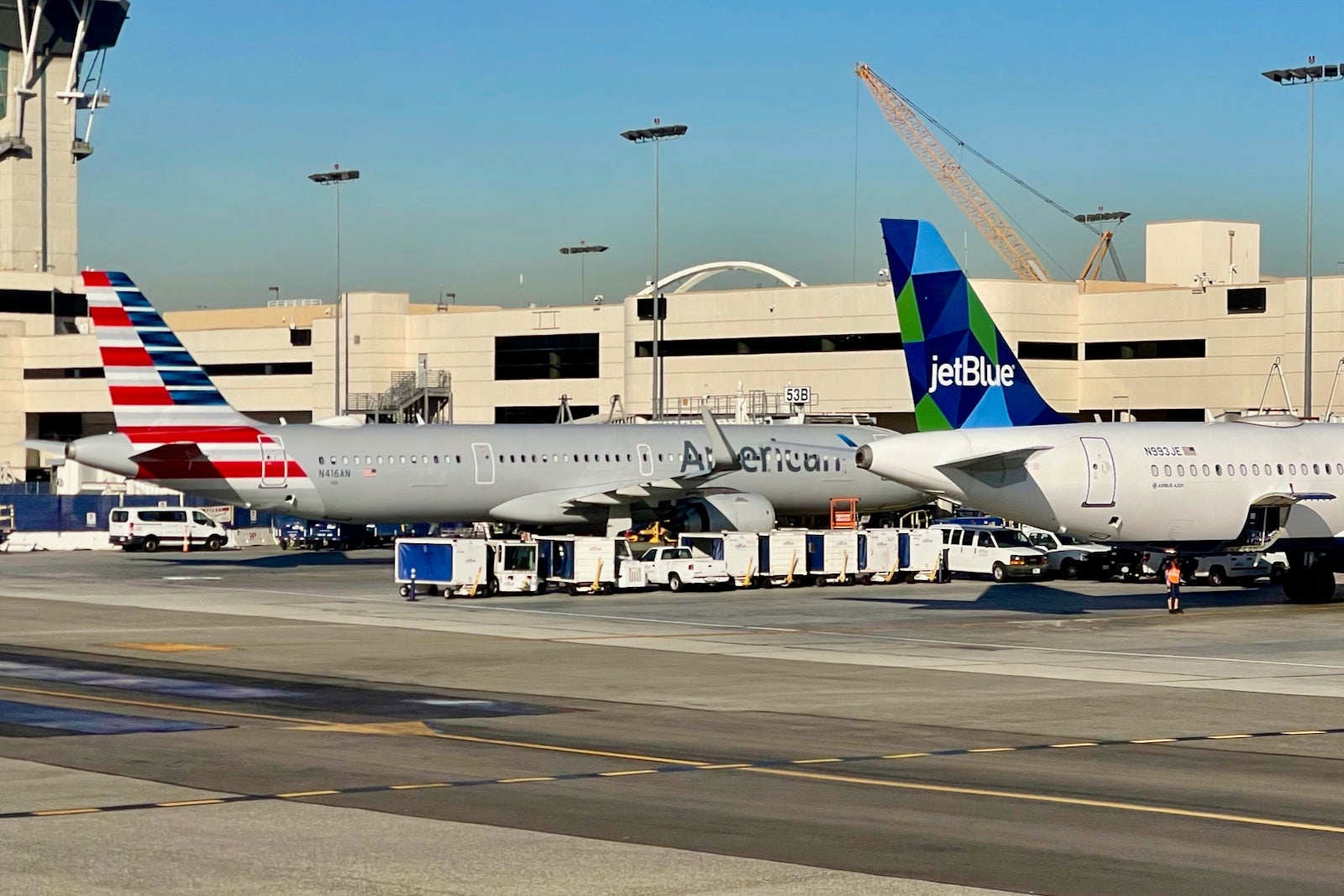 JetBlue American Airlines A321 Zach Griff - 2