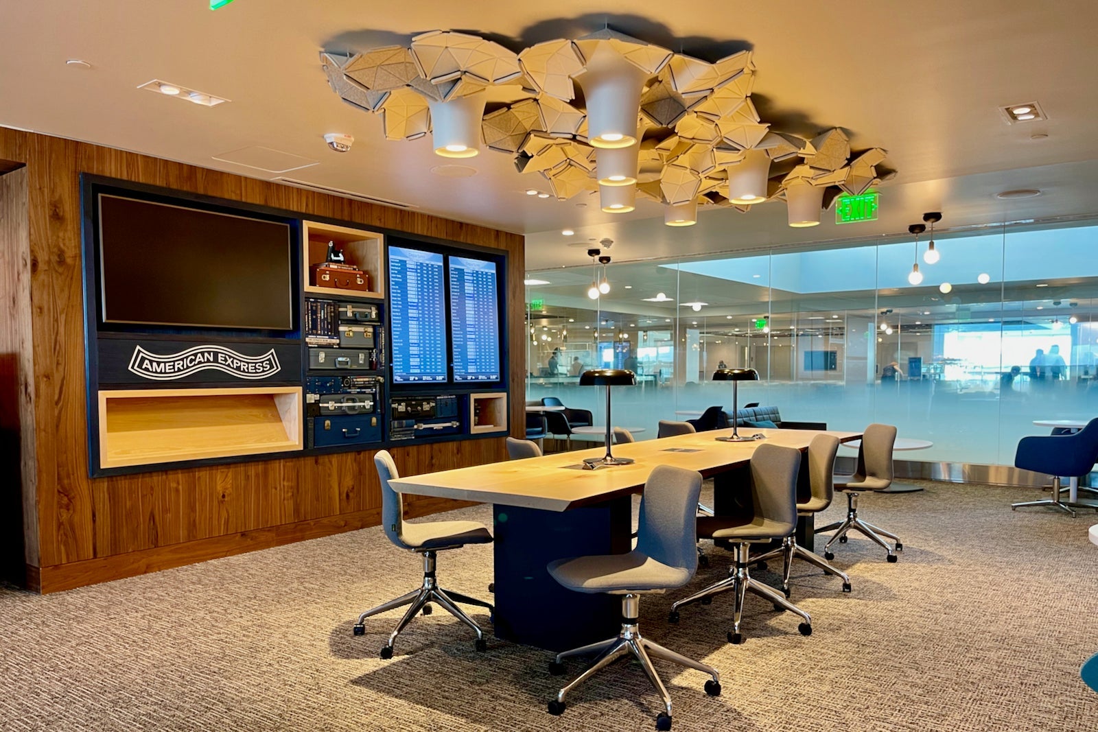 American Express Amex Centurion Lounge Denver Zach Griff - 53