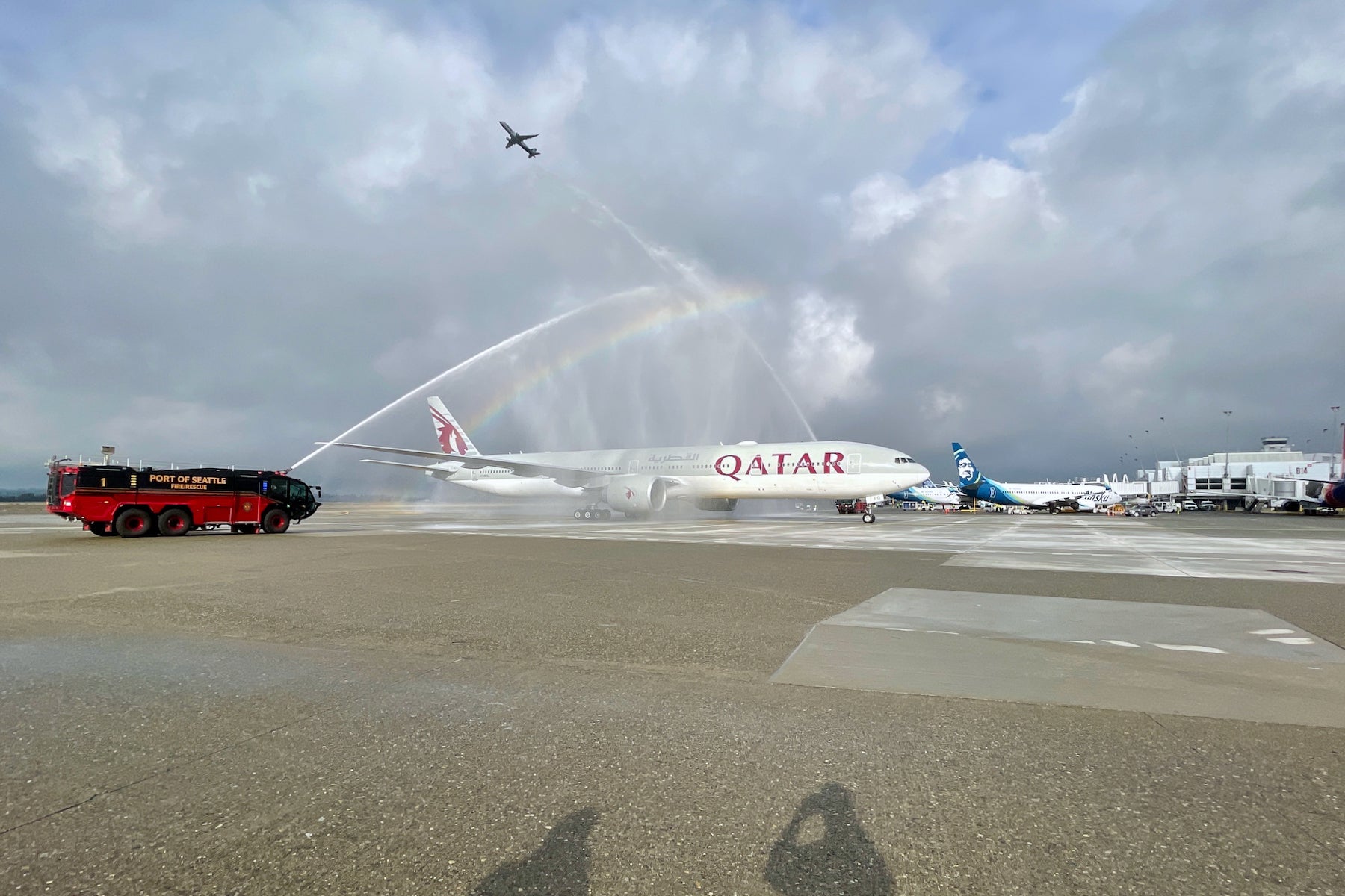 Qatar-Airways-777-sea-BStawski - 8