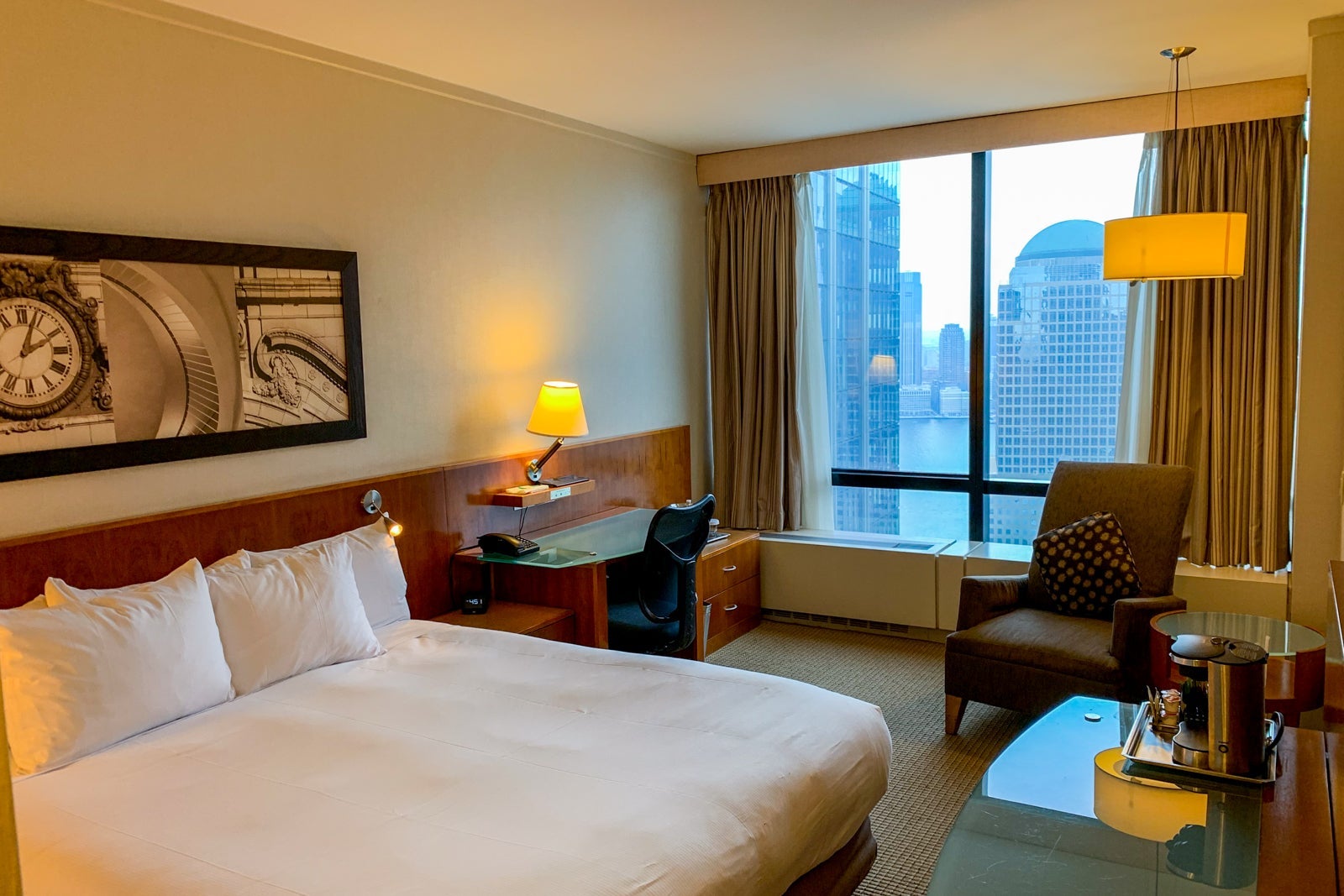 Hilton Hotel Day Offices