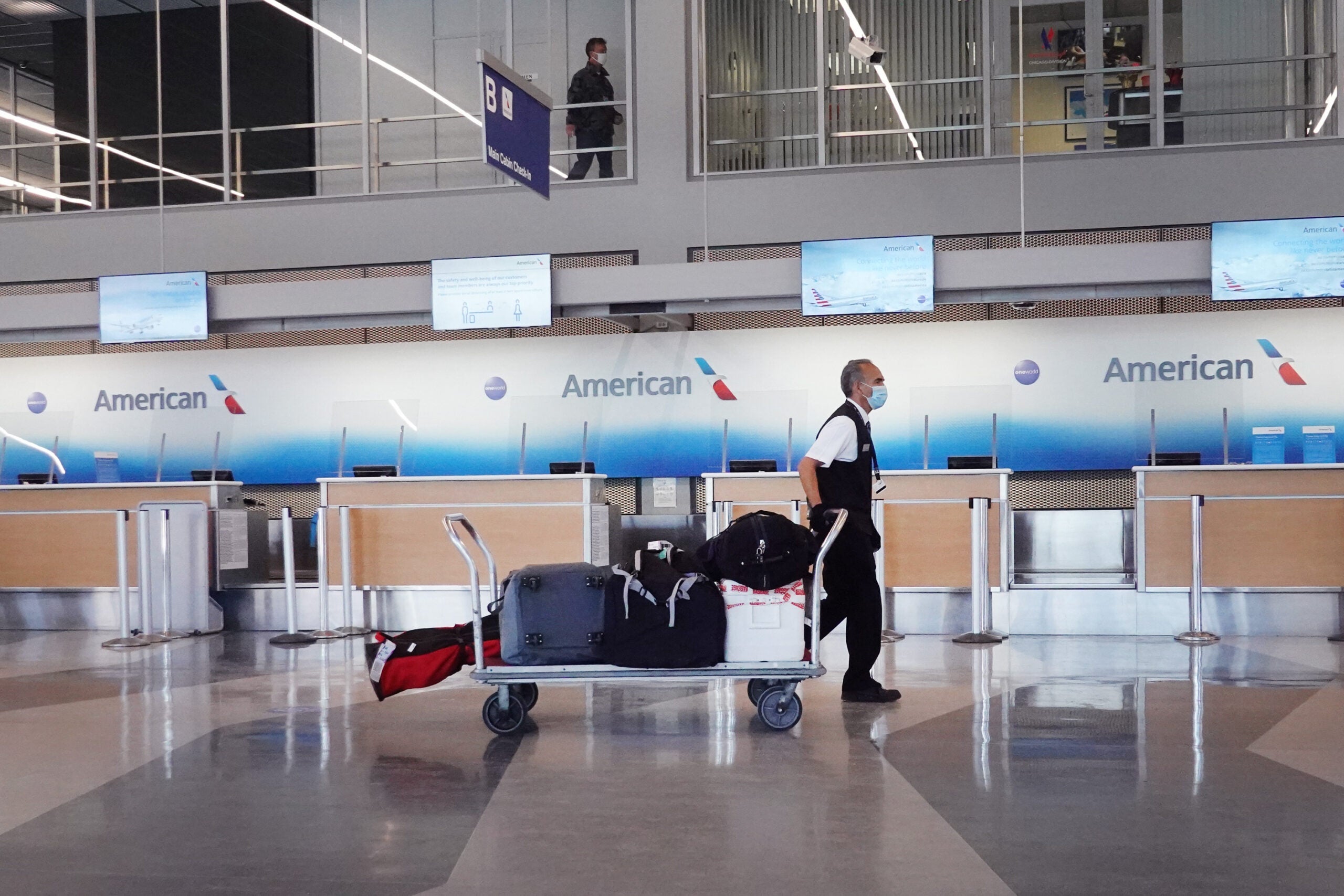 United Airlines And American Airlines Warns Of Furloughs As Travel Remains Devastated From Pandemic