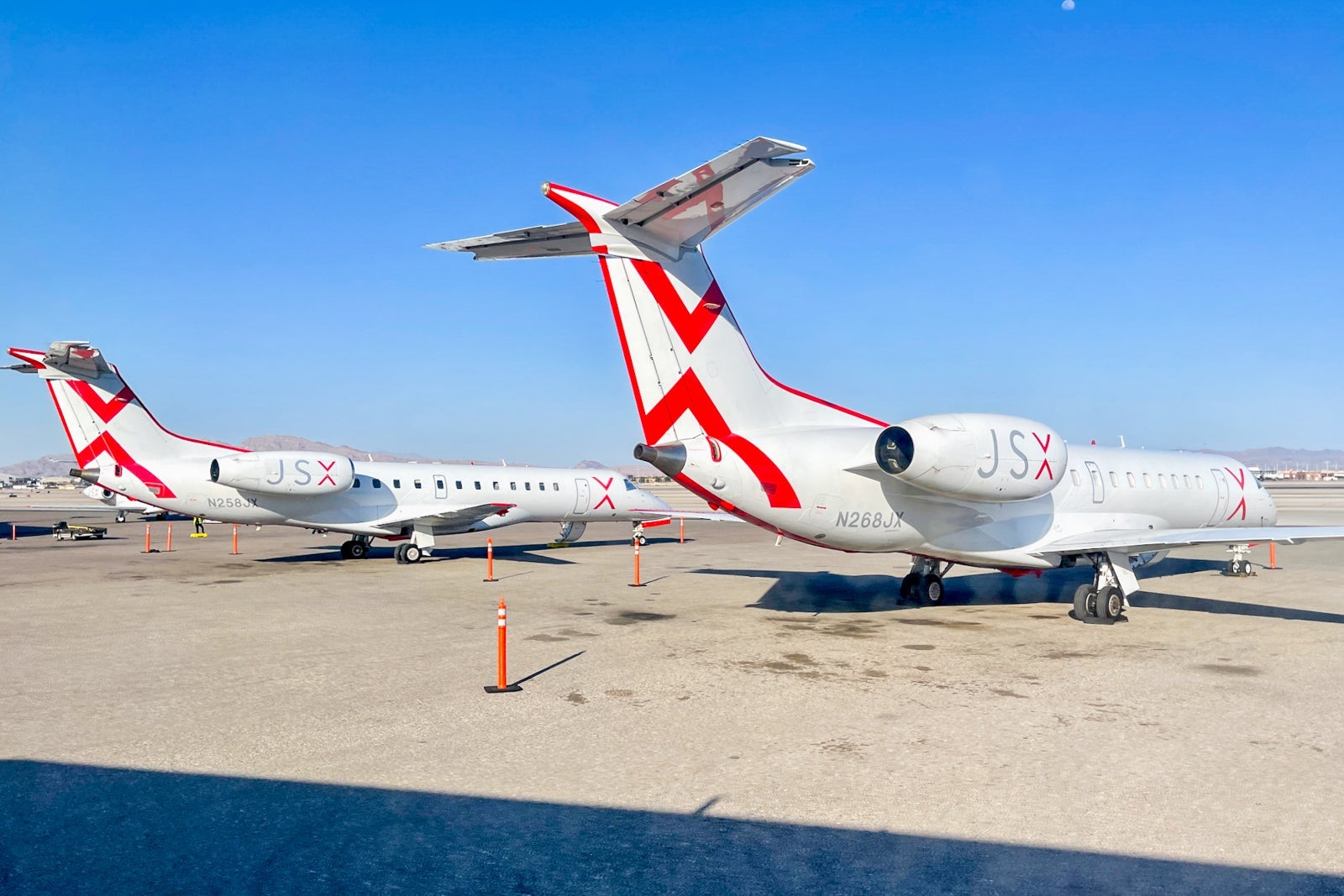 JSX E145 2-1 LAS-LAX