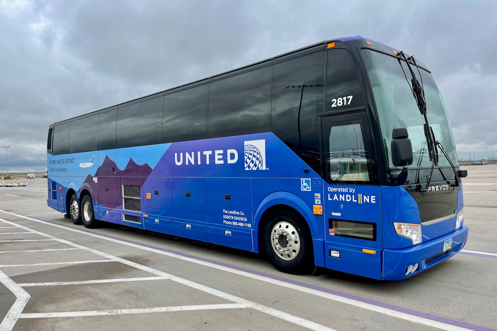 United Airlines Denver Landline Bus Service Breckenridge Zach Griff - 60