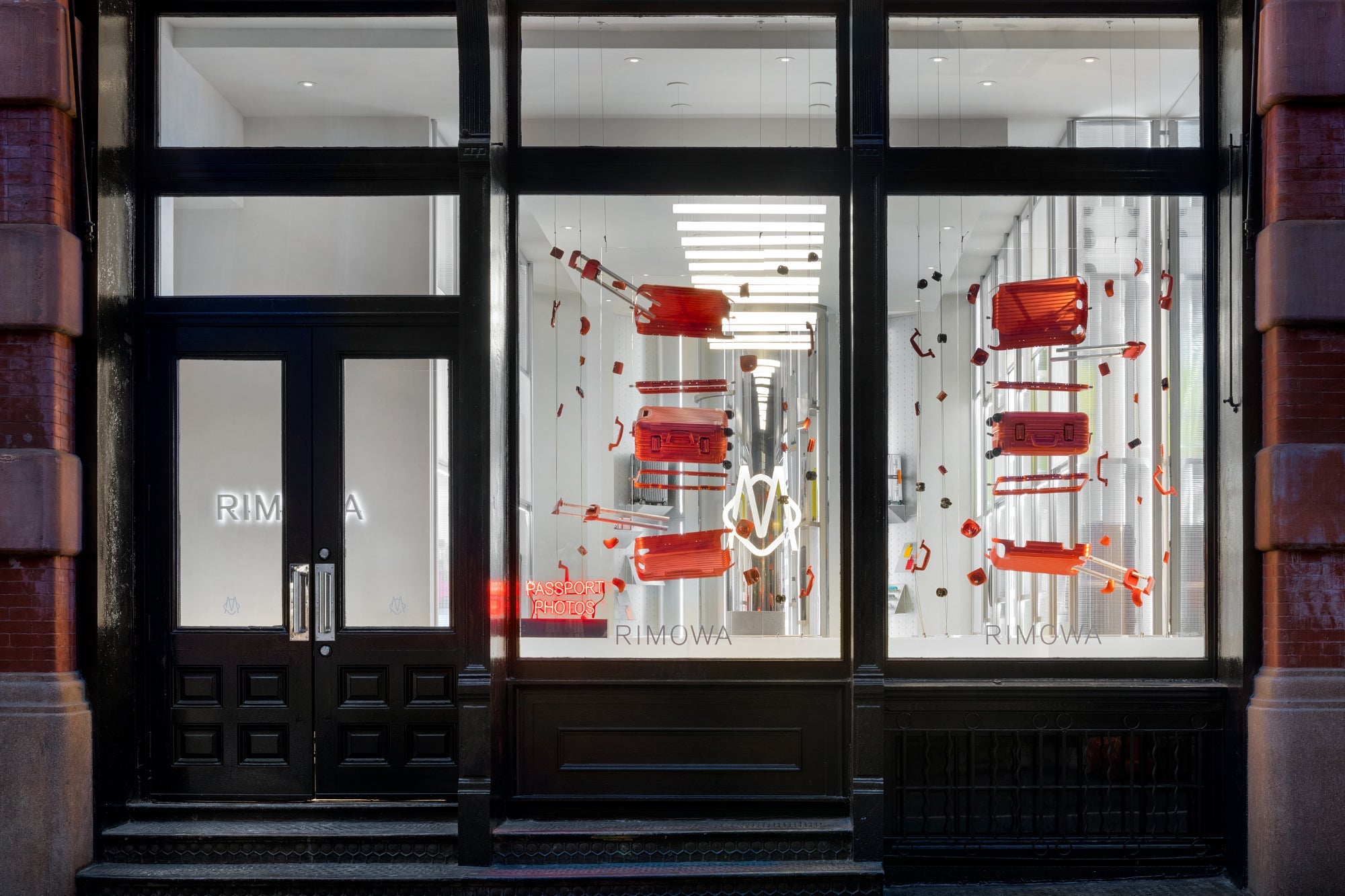 Rimowa_Soho_0602_Crop