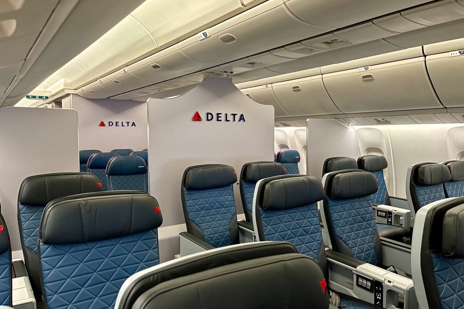 Delta Boeing 767-300 Retrofit One Premium Select
