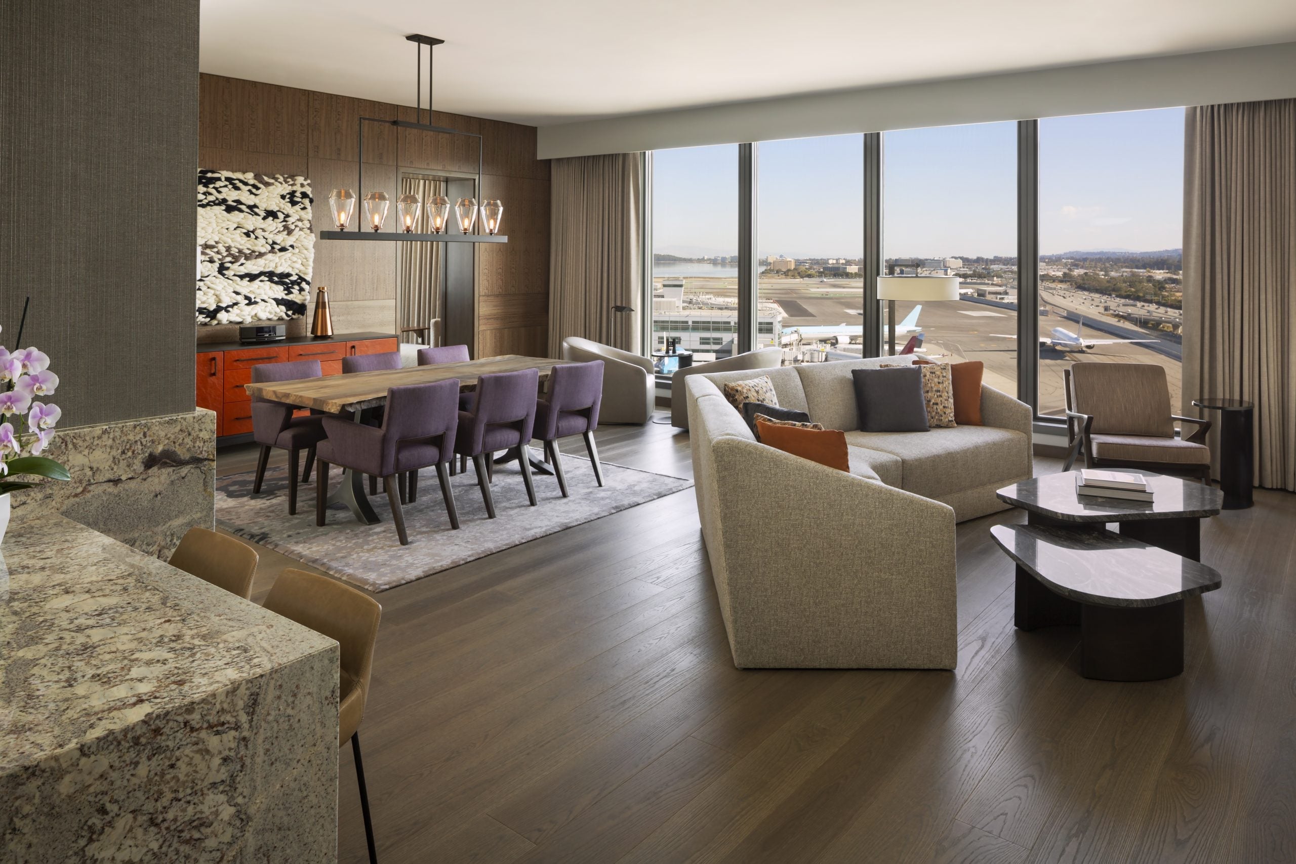 SFOGH_P057 Presidential Suite Living Room