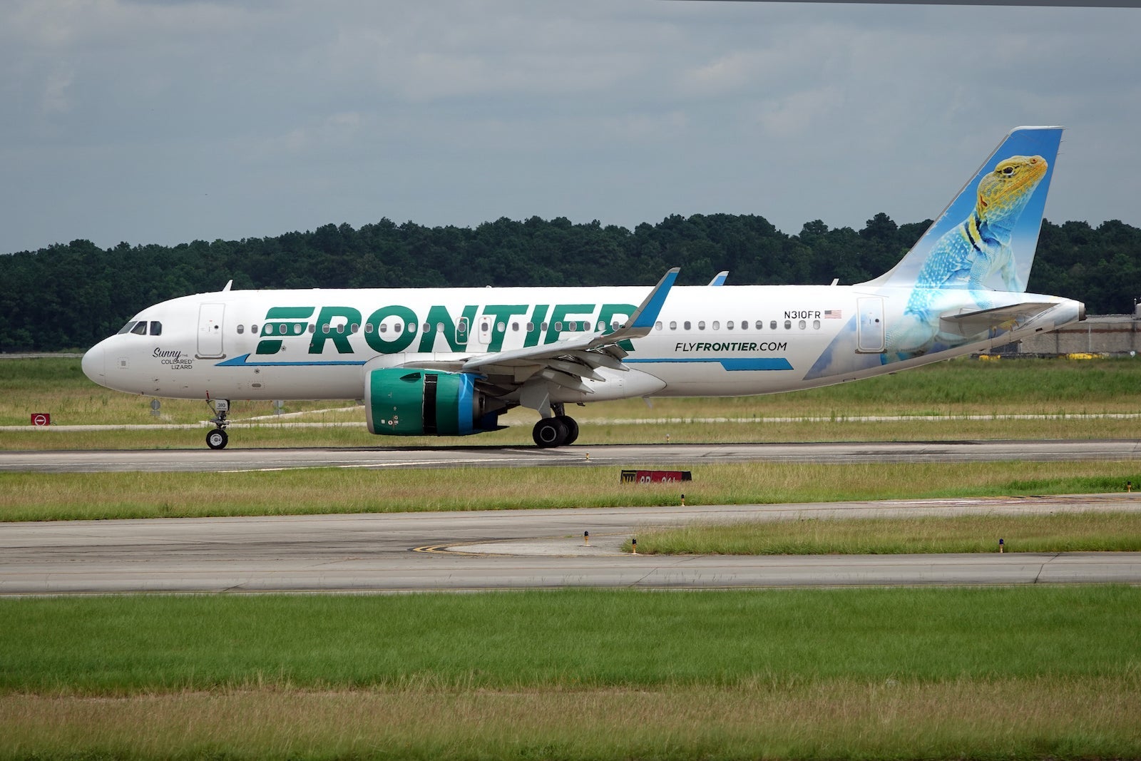 Frontier Airbus A320