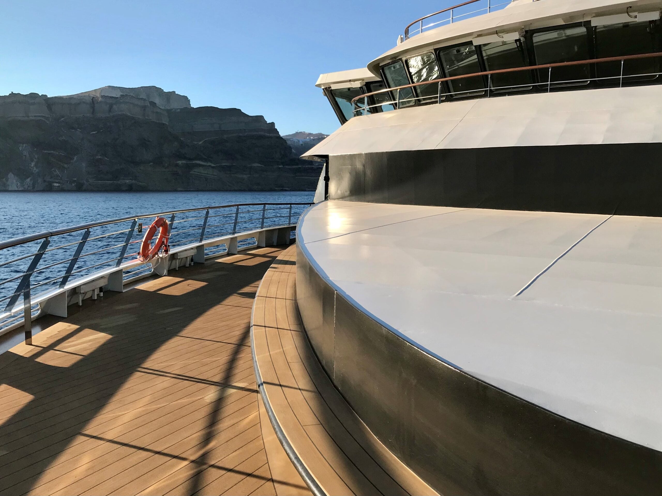 World Navigator Water's Edge