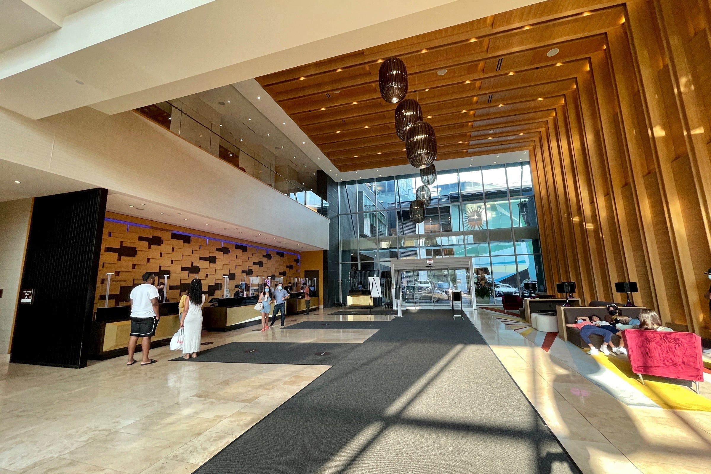 Delta Hotels Toronto Lobby