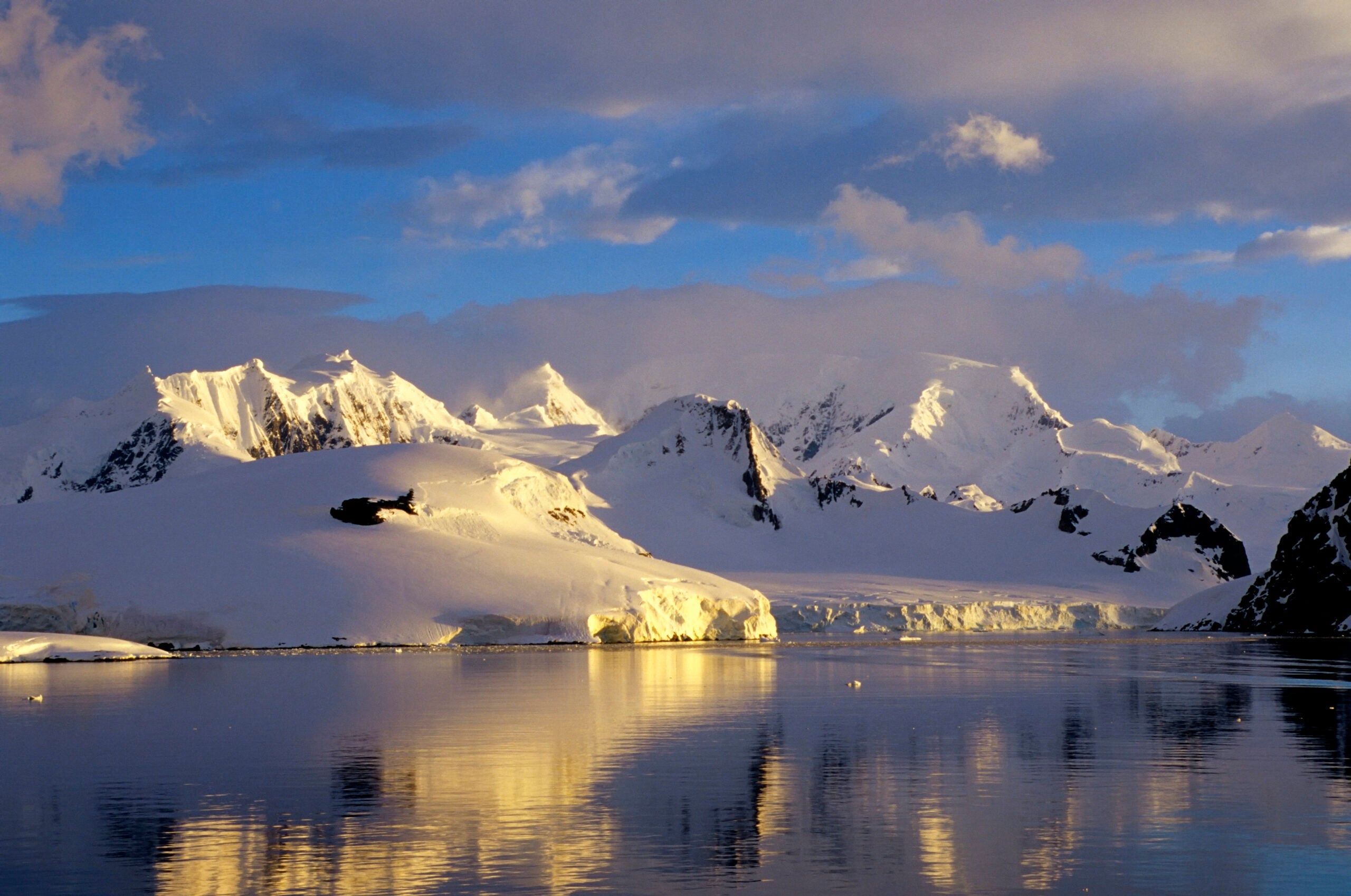 Antarctica, Peninsula Area, Evening Light