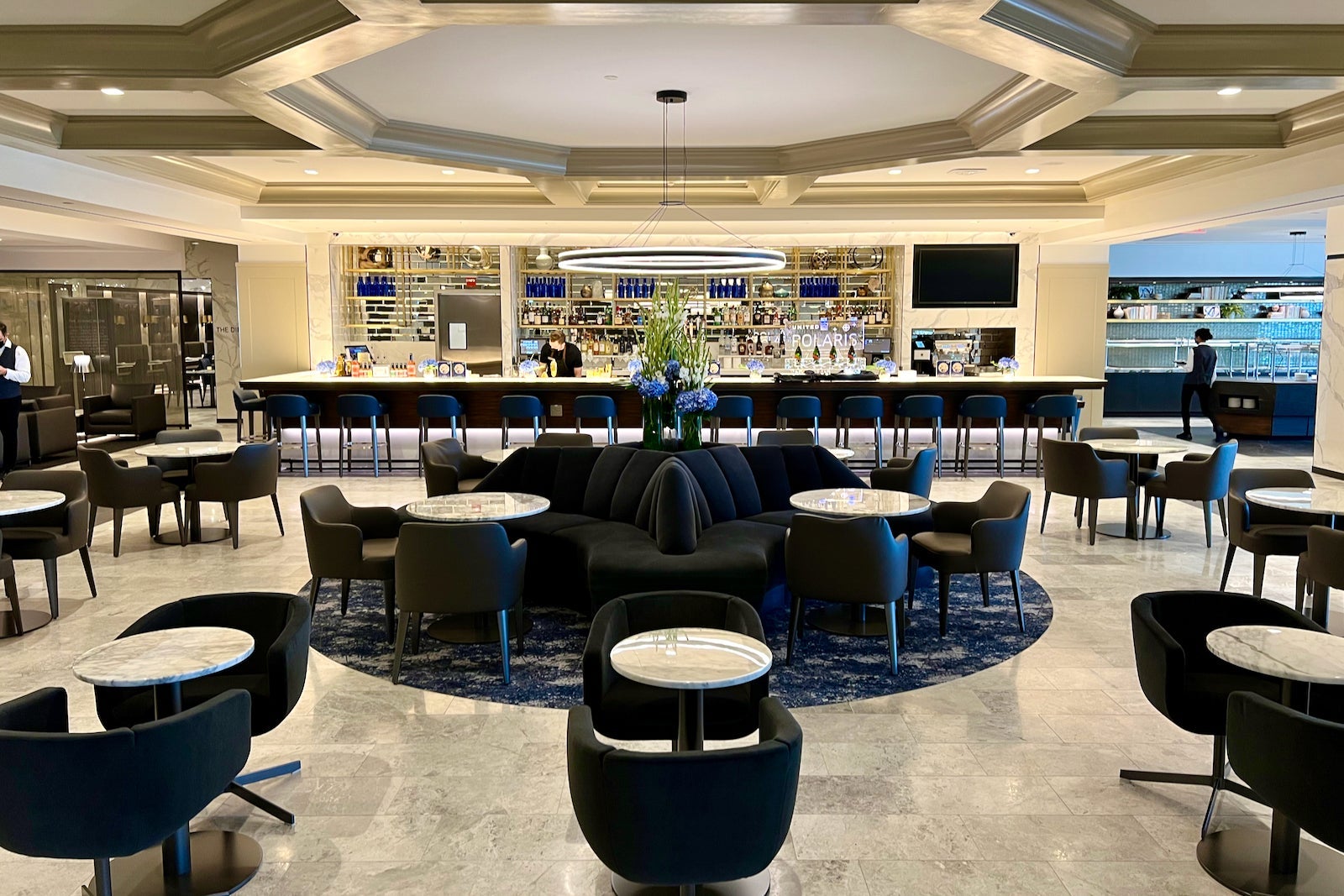 United Polaris Lounge Washington Dulles IAD