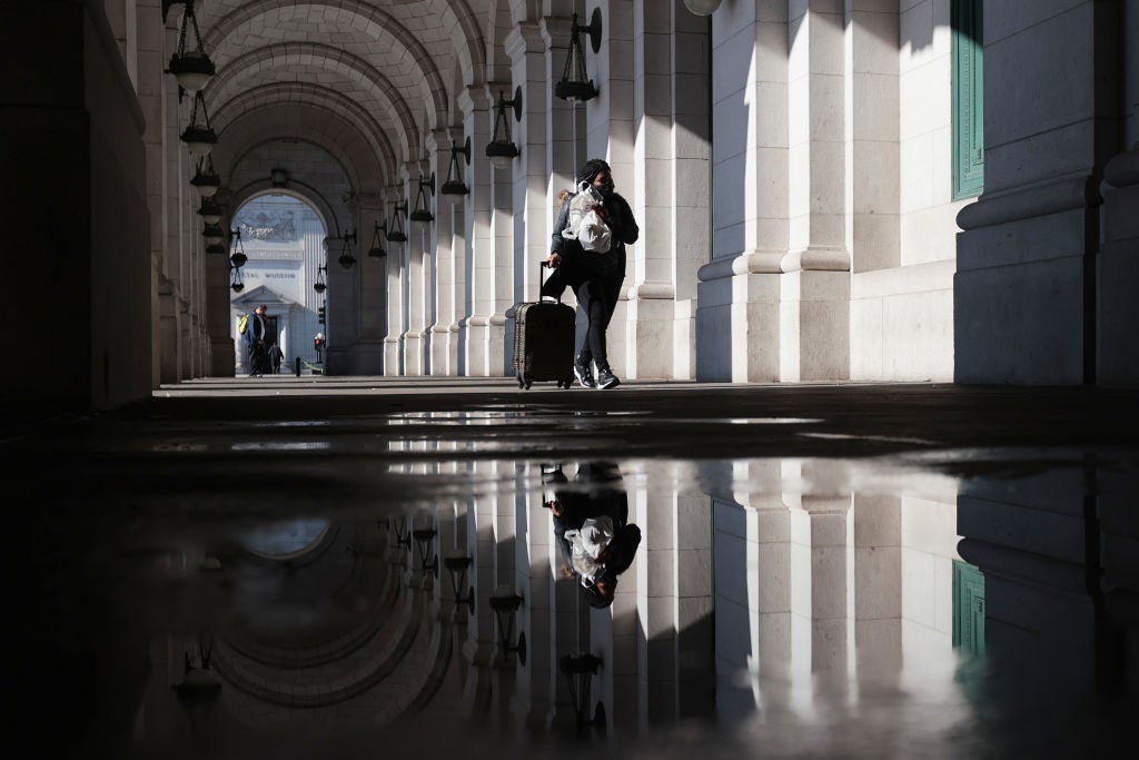 Thanksgiving Travel Returns To Near Pre-Pandemic Volumes Across U.S.