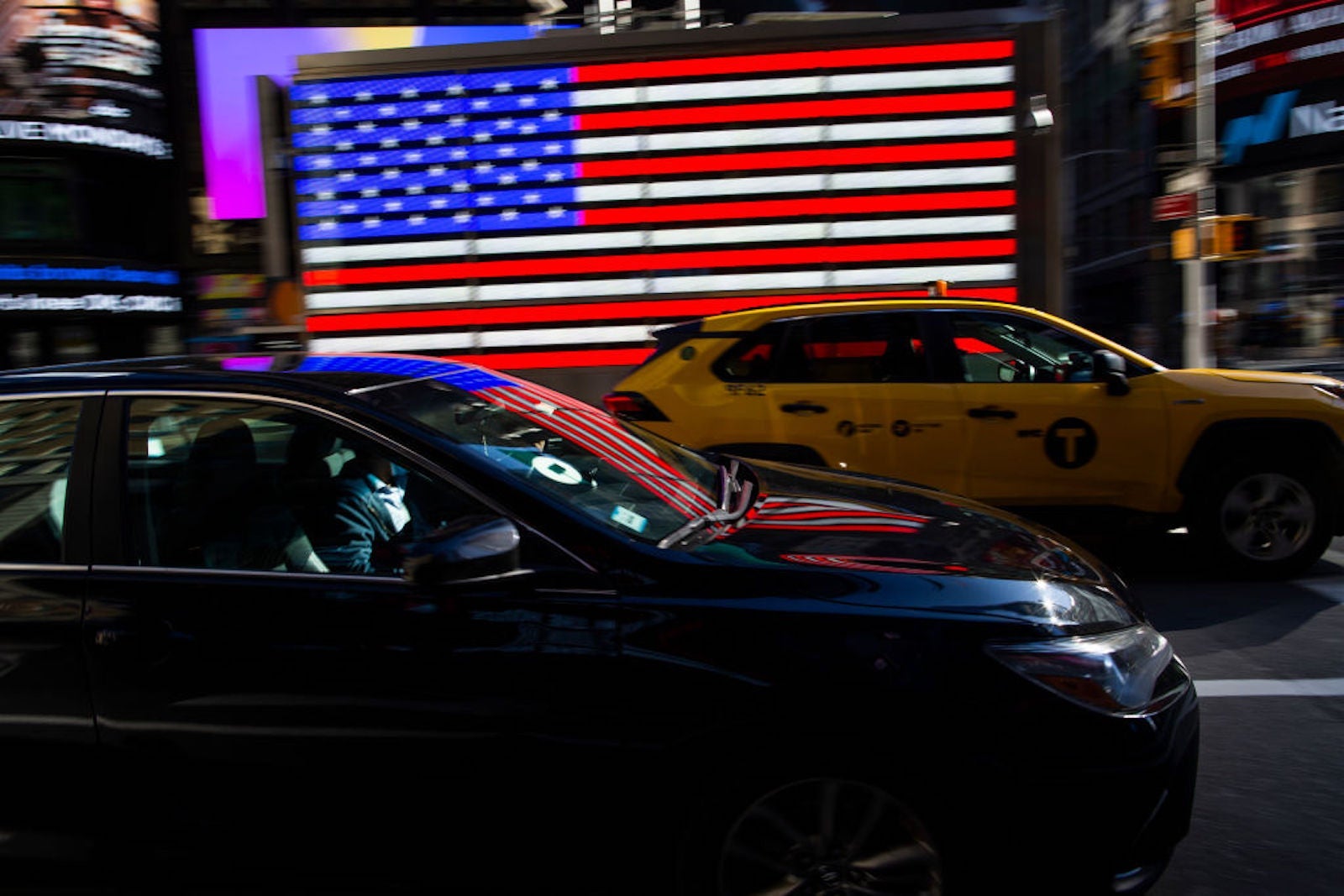 NYC bill could put Uber and yellow Cabs on single app platform