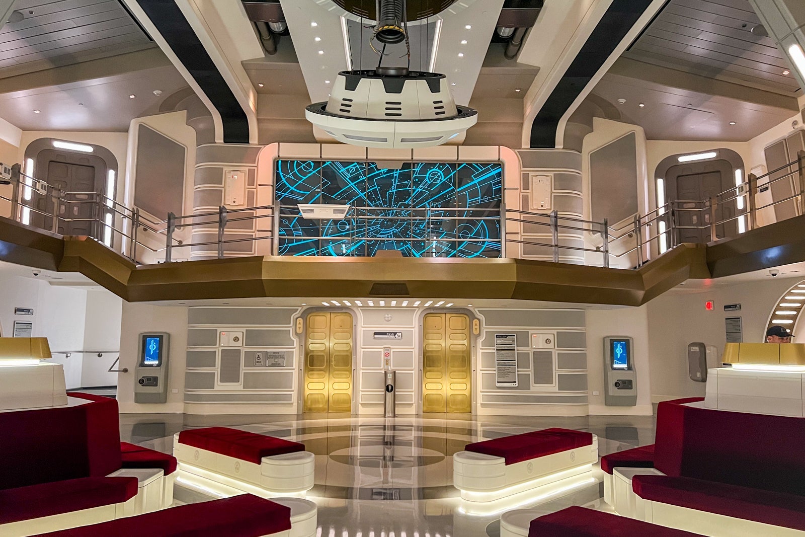 Star Wars Galactic Starcruiser