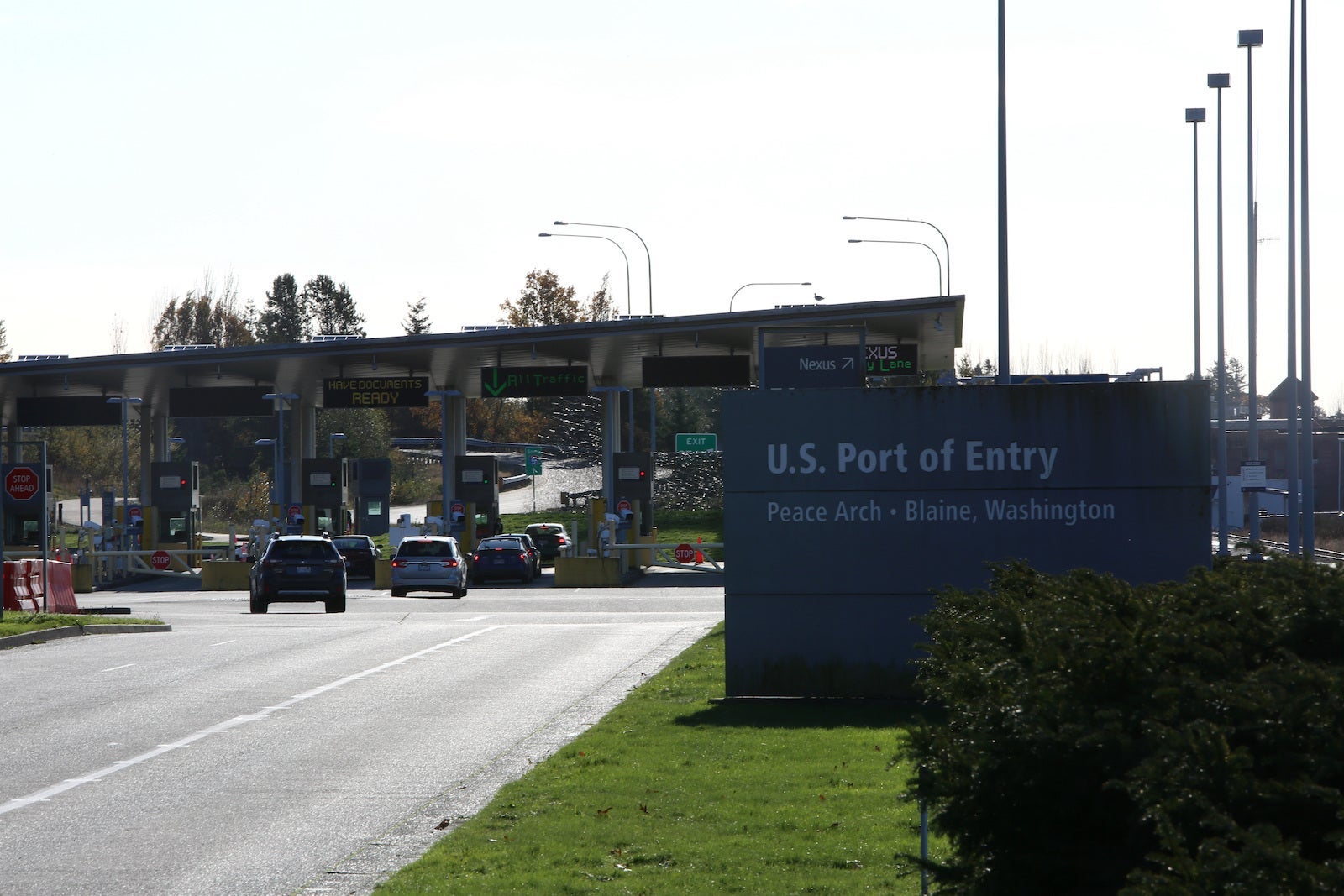 US opened its borders to Canadians