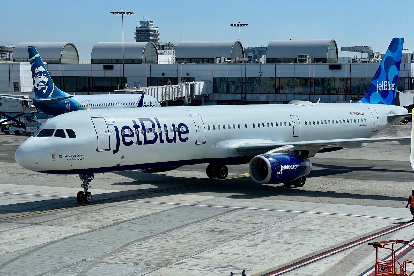 Spirit Airlines JetBlue Airways Los Angeles