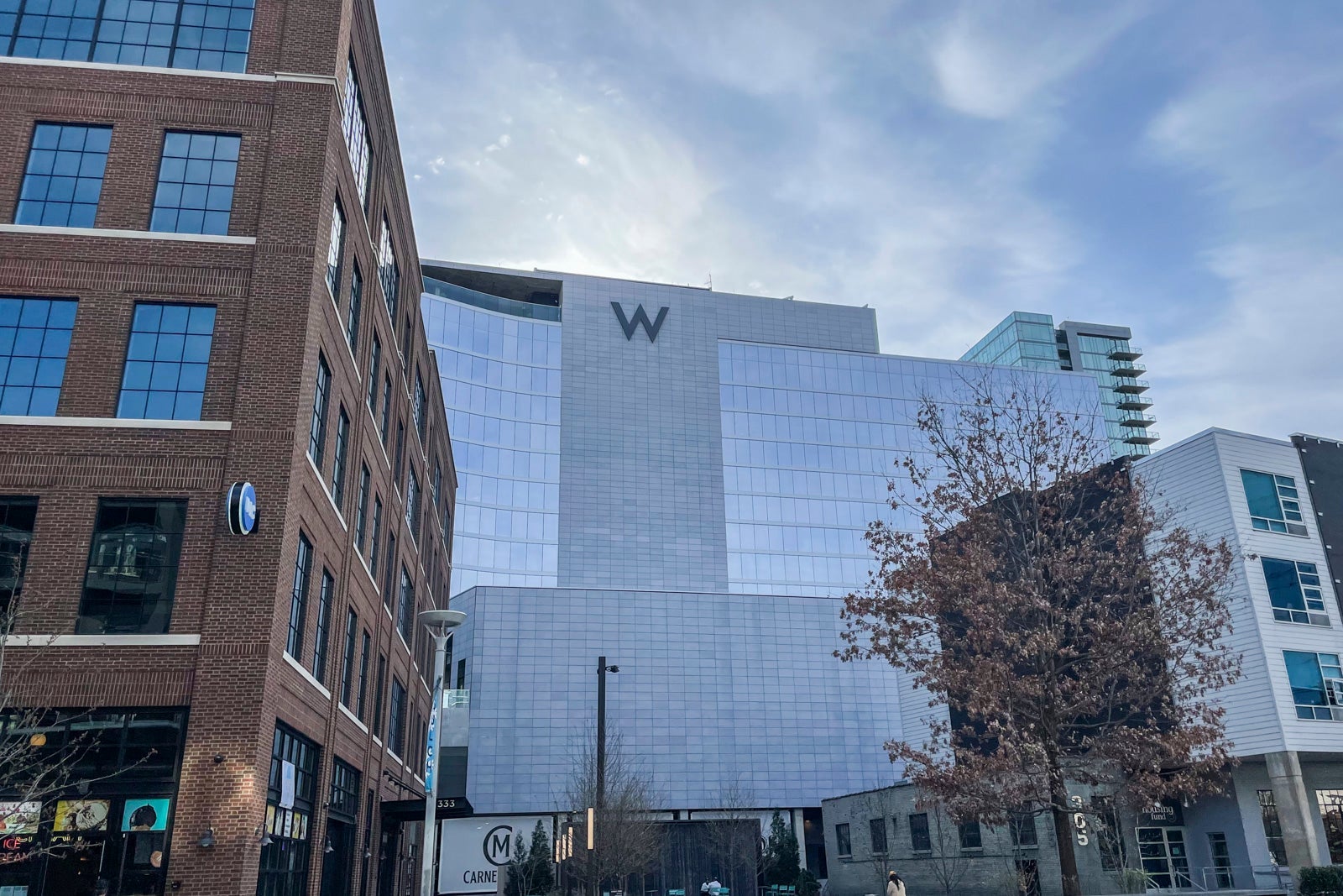 w-nashville-tanner-saunders50