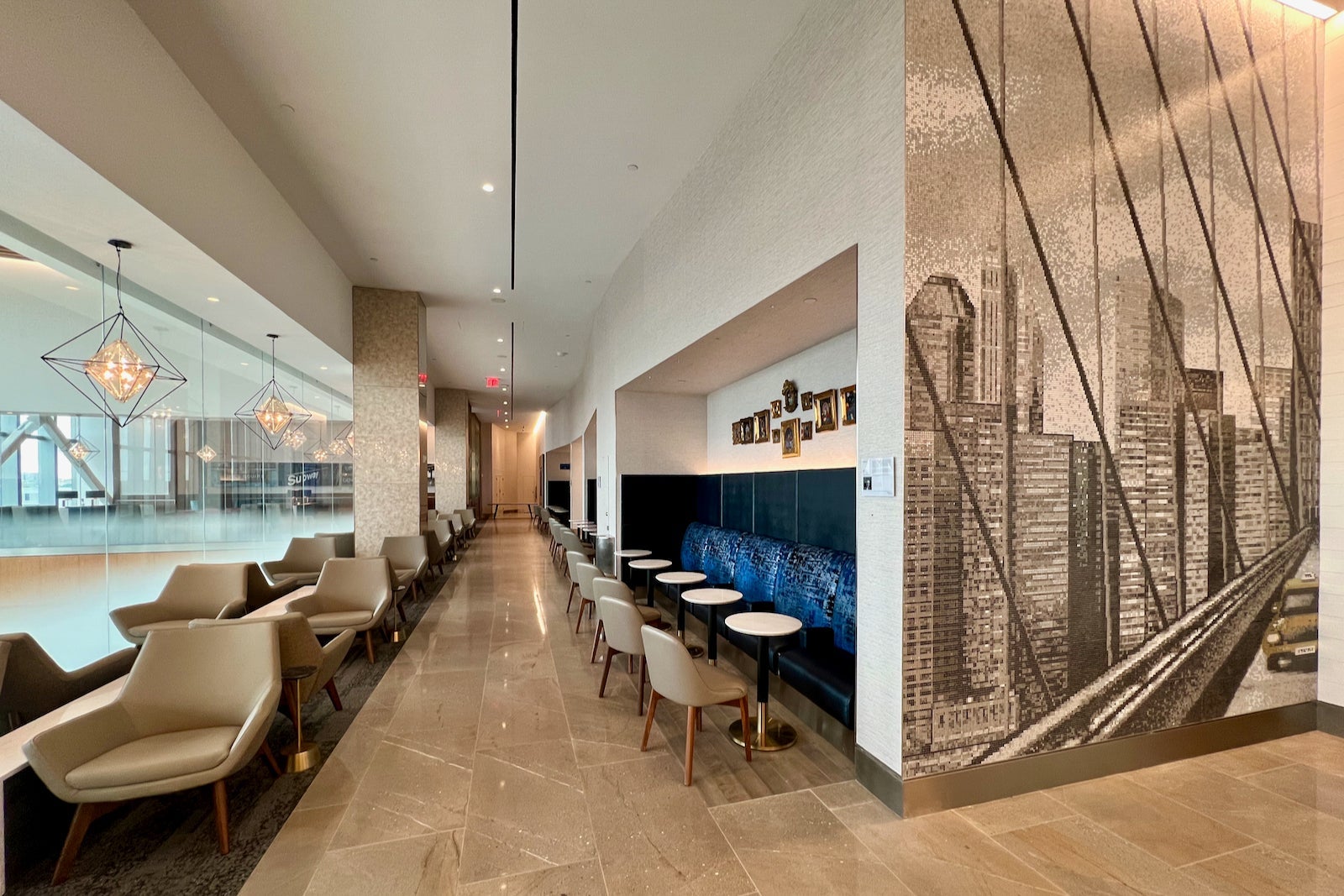 Delta Sky Club LaGuardia LGA