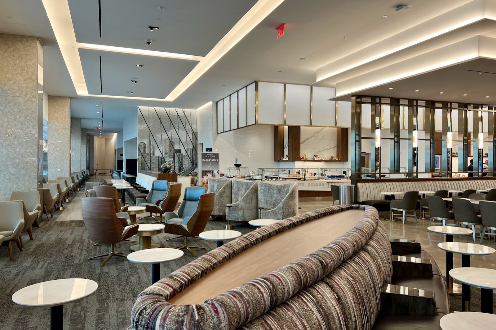 Delta Sky Club LaGuardia LGA