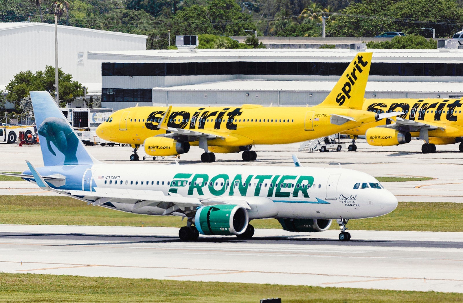 JetBlue To Attempt Hostile Takeover Of Spirit Airlines