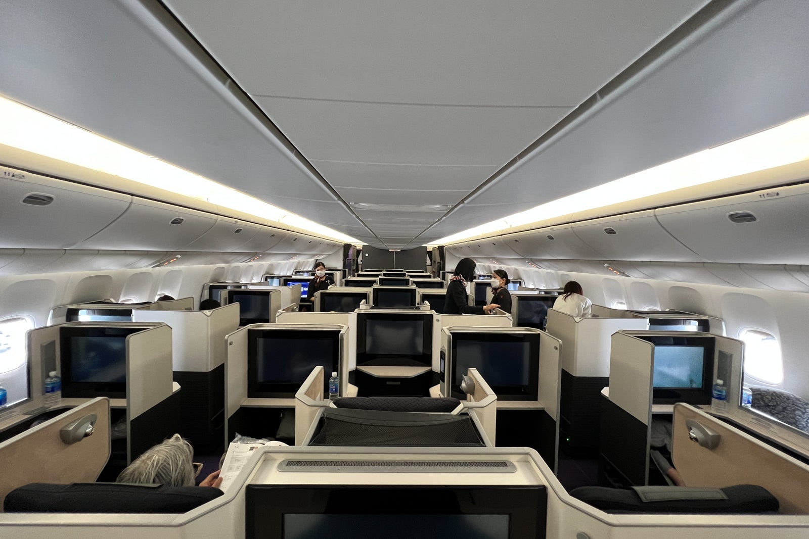 JAL 777 Business