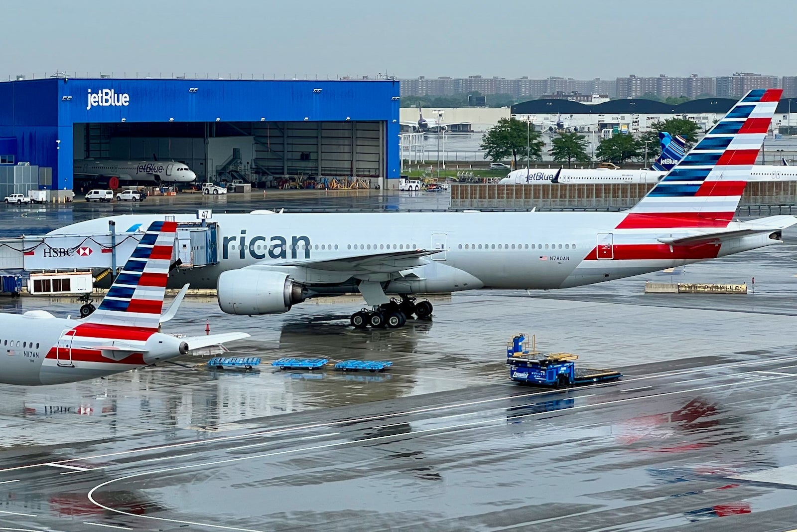 American Airlines JetBlue