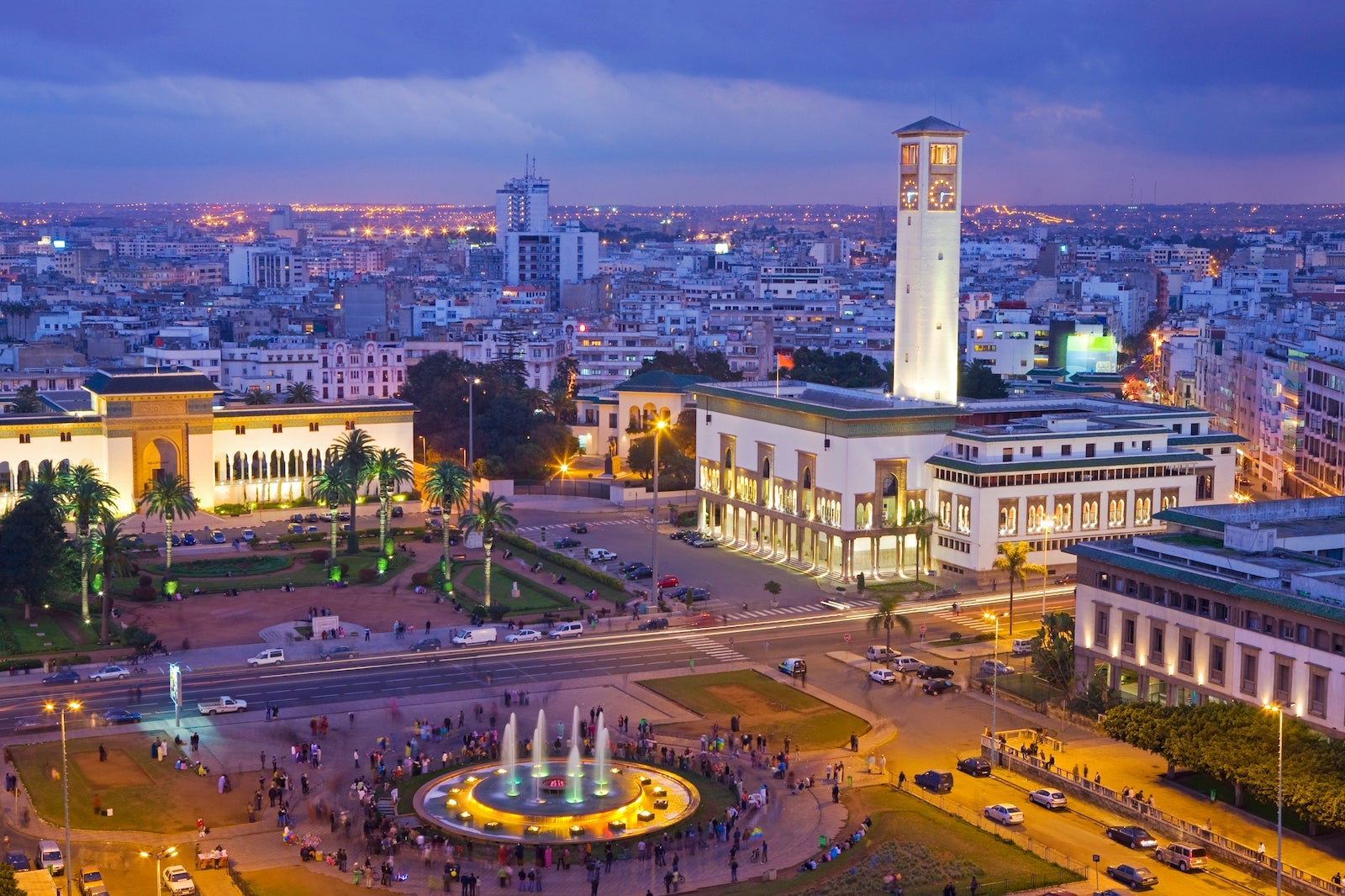 Place Mohammed V and city skyline, dusk