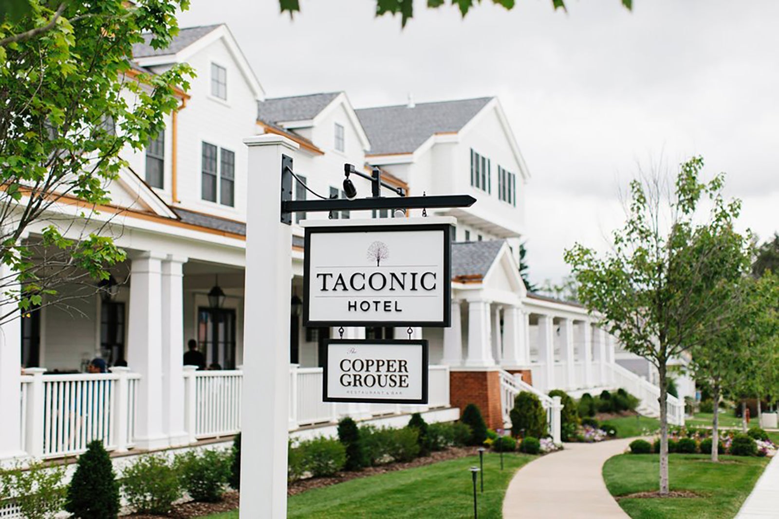 Taconic Hotel Vermont Sign_Facebook