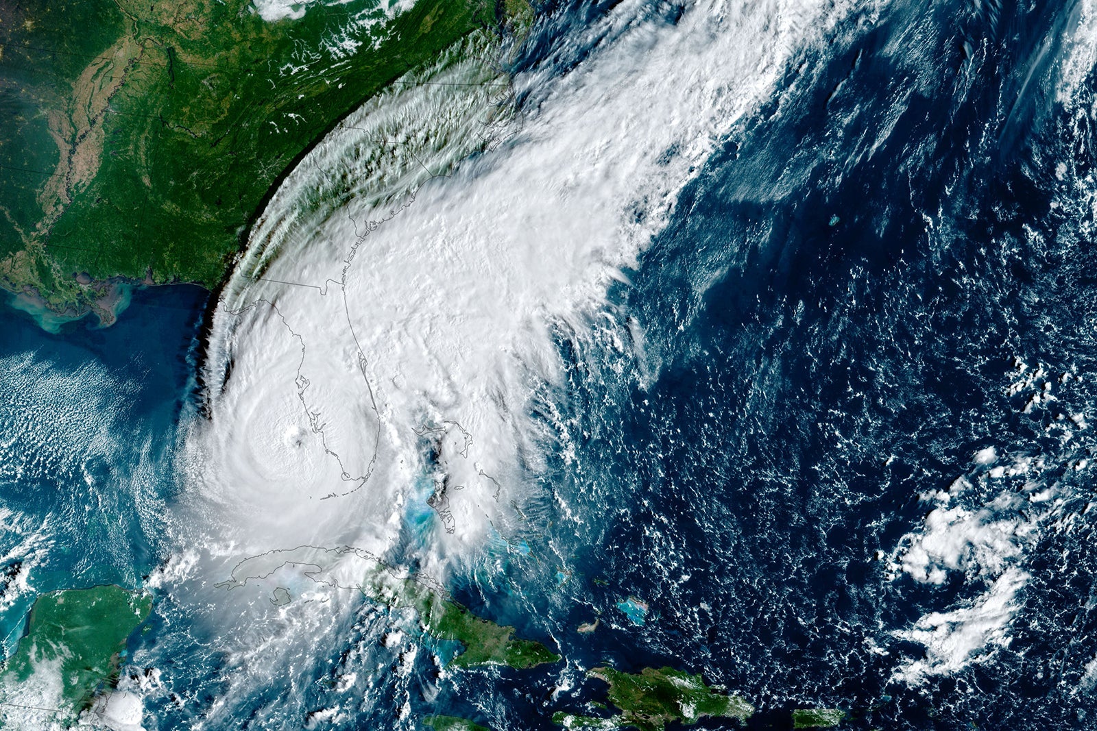 Hurricane Ian Slams Into West Coast Of Florida