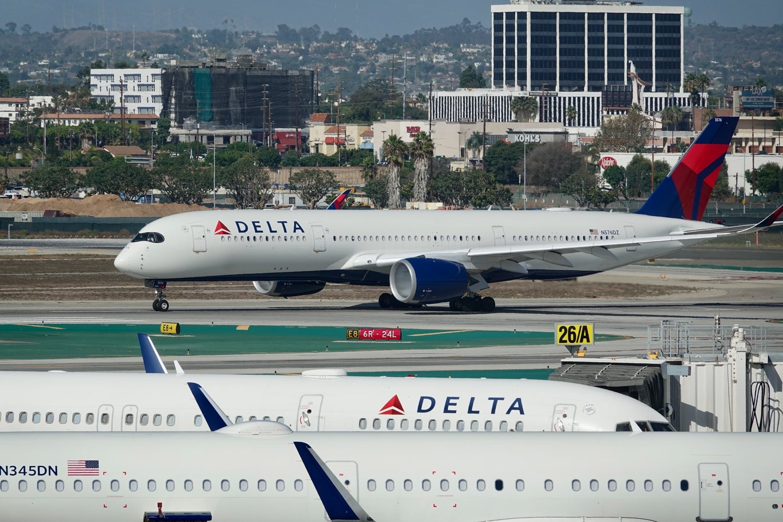 Delta Airbus A350 LAX