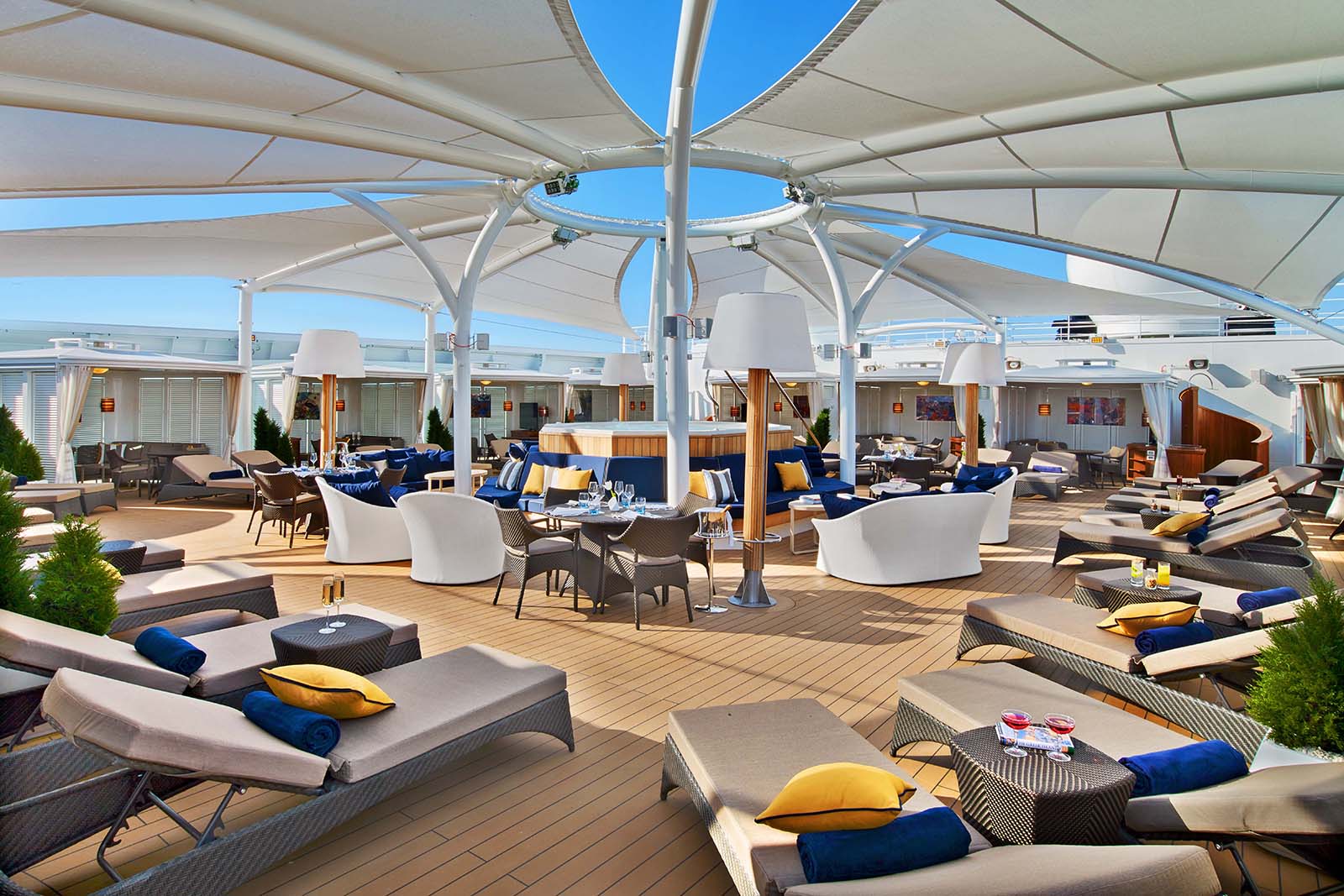Seabourn The Retreat cabana