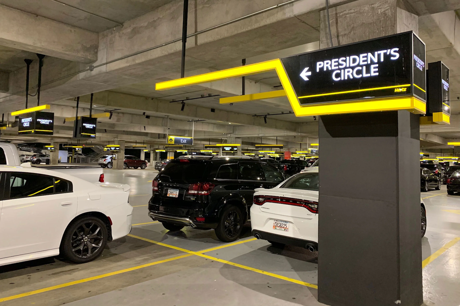 hertz-presidents-circle-garage-airport-2019-1600x1067