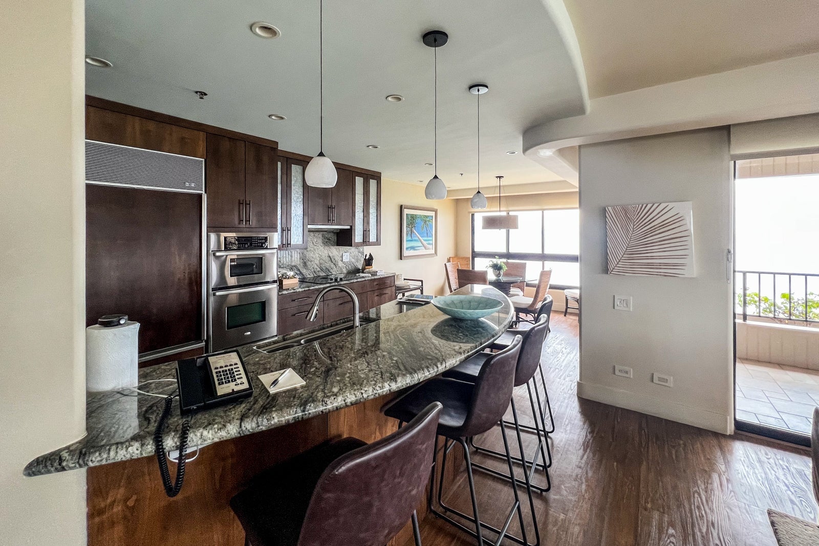 CLINT HENDERSON/THE POINTS GUY