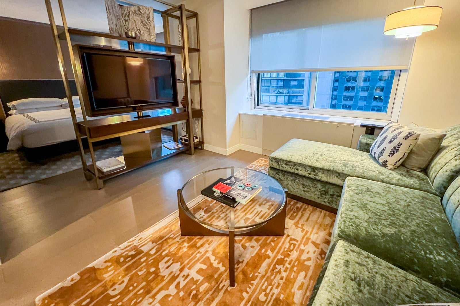 SUMMER HULL/THE POINTS GUY