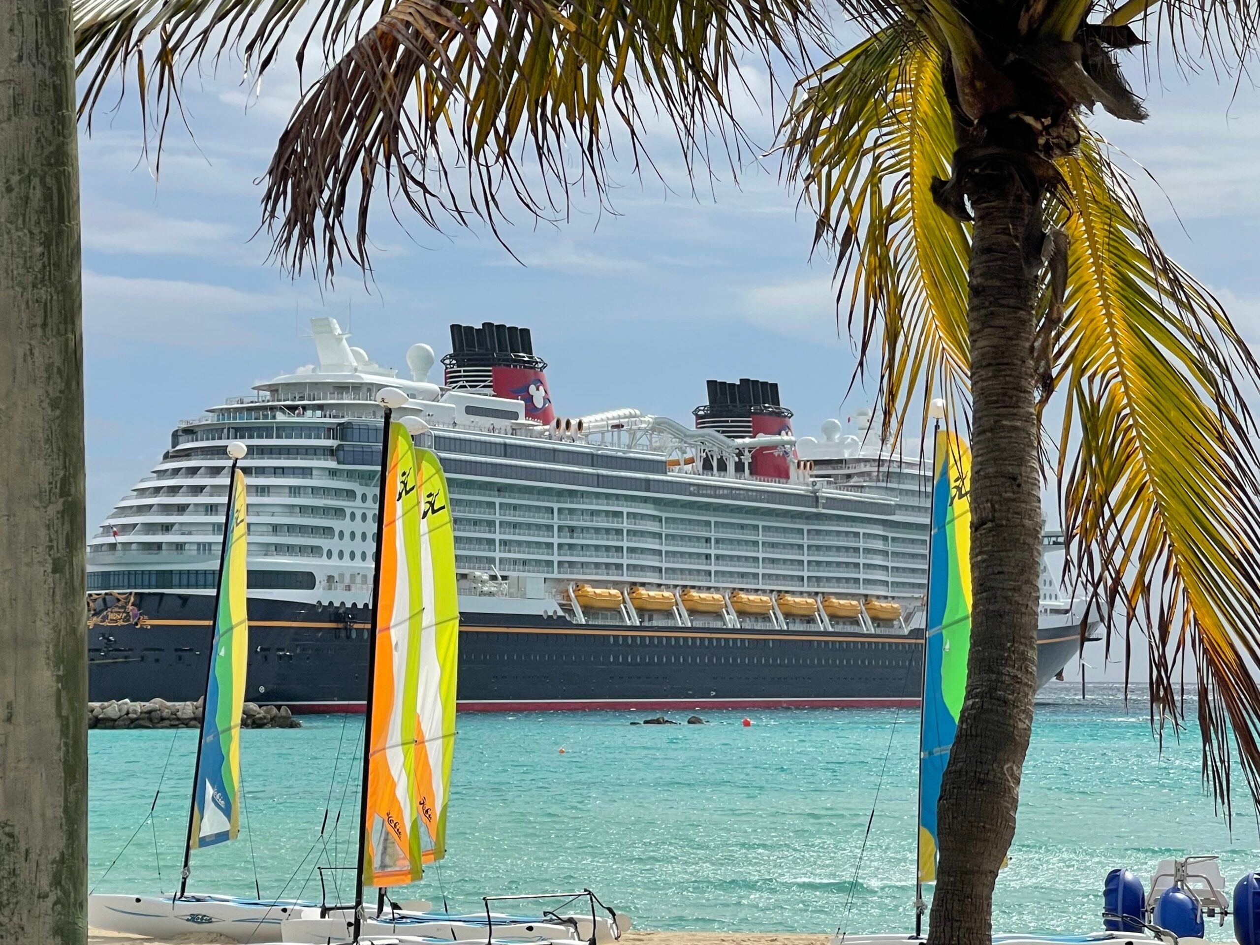 Disney Wish exterior