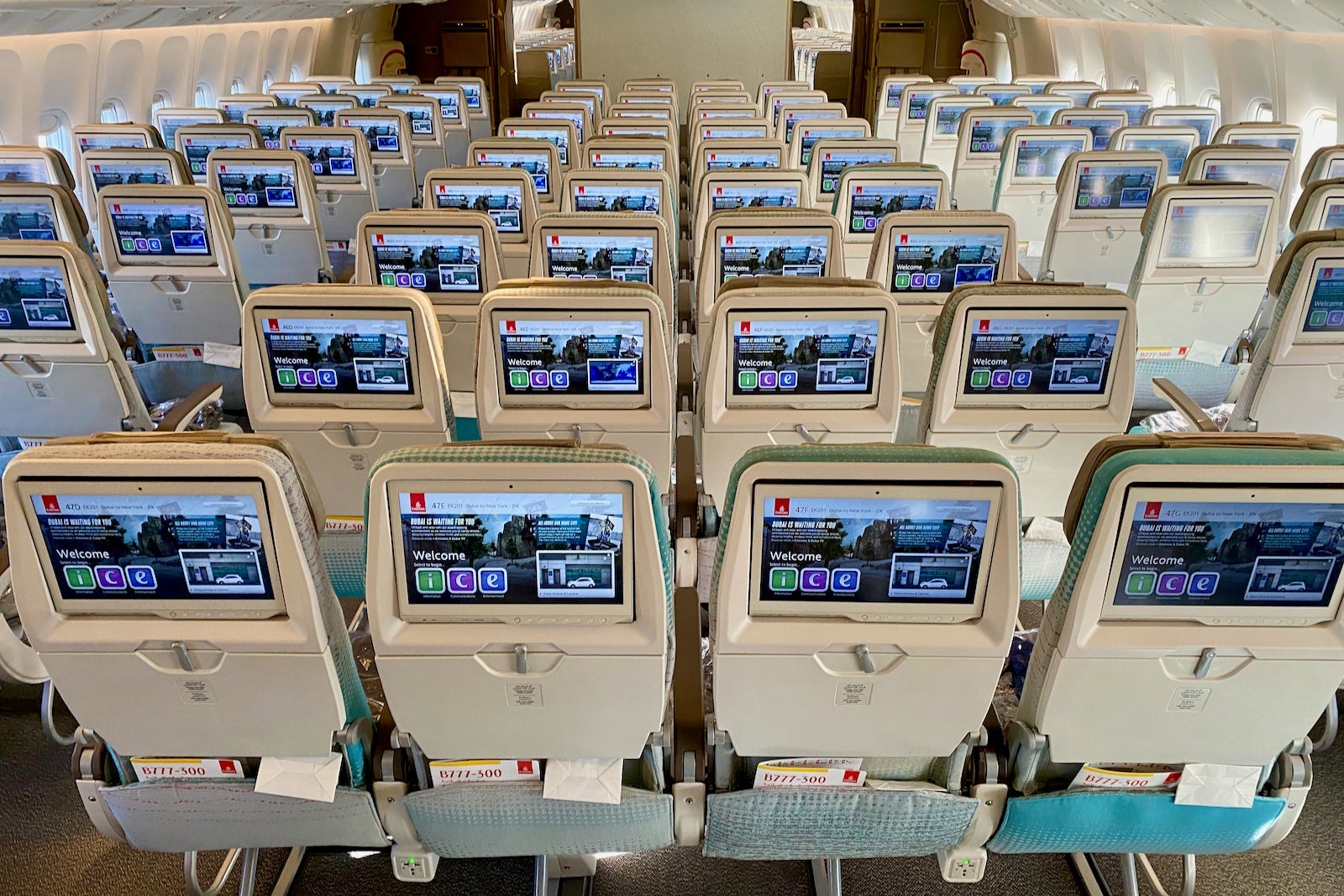 Emirates Boeing 777 Business Economy Class - 2