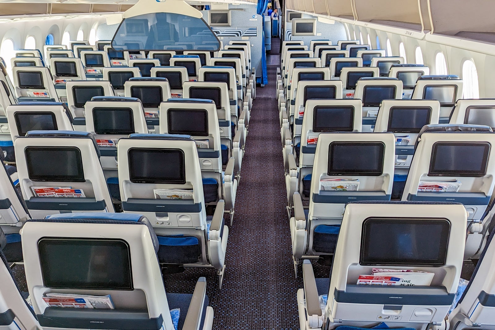 KLM Premium Comfort Amsterdam to Chicago