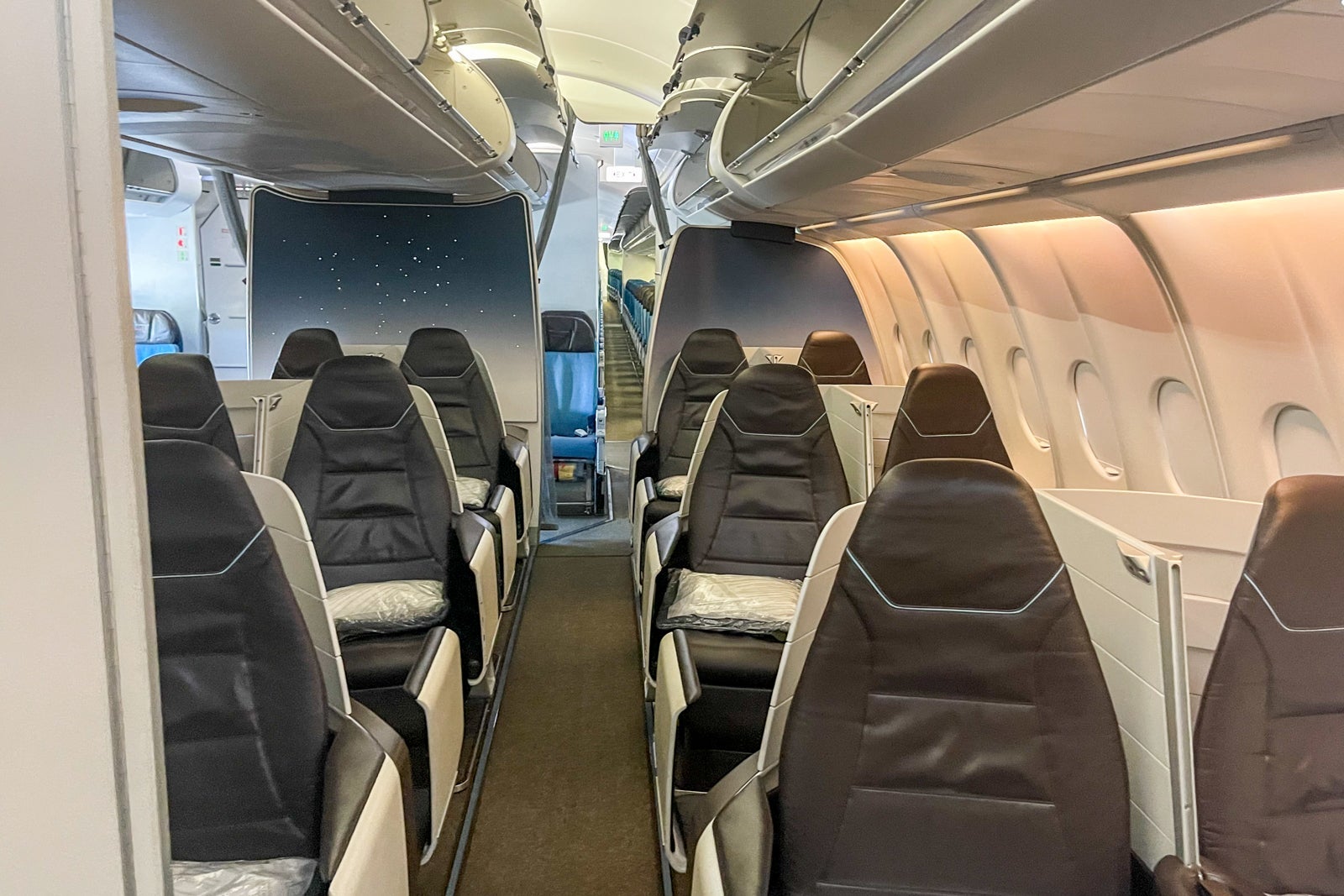 Hawaiian A330 first class forward