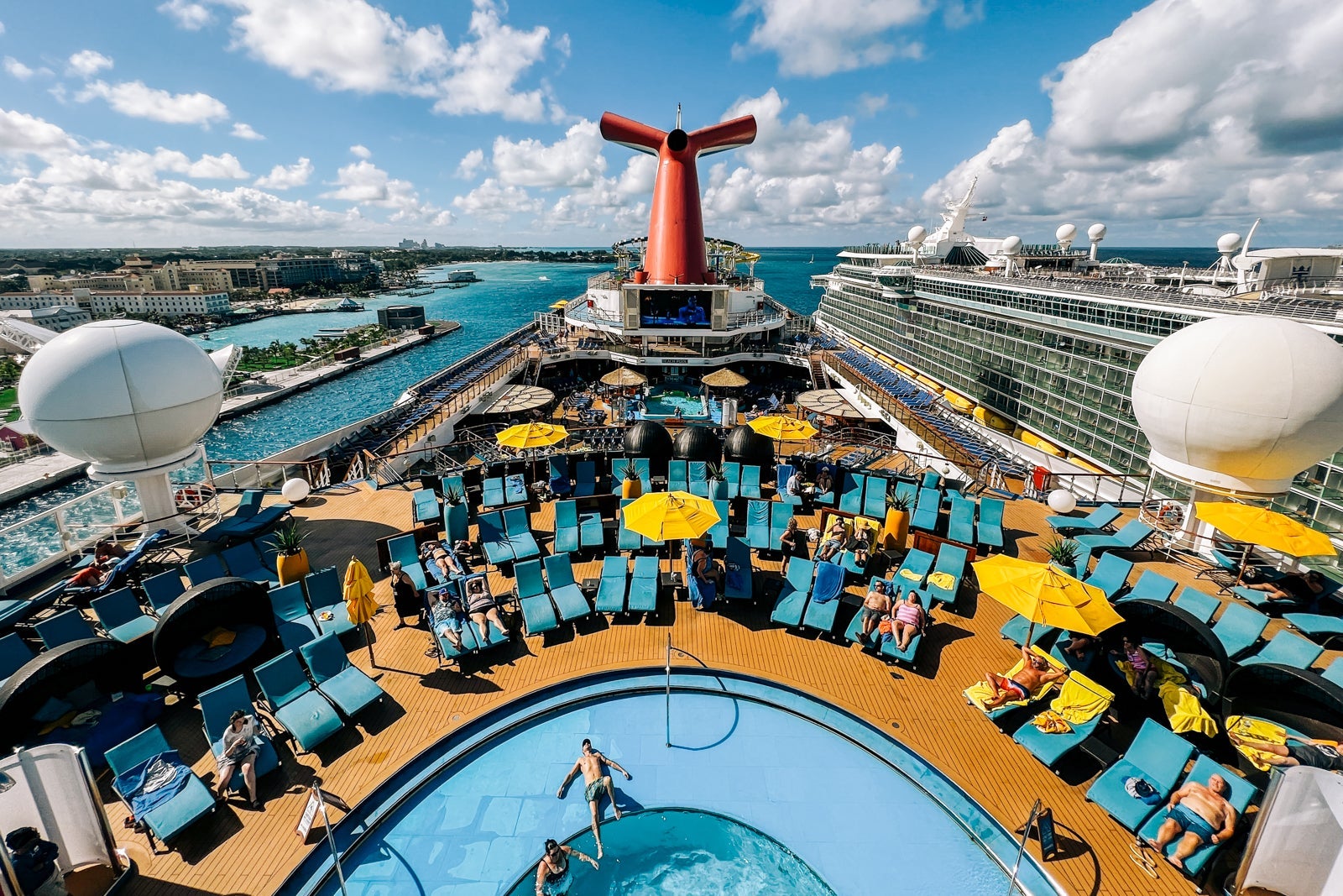 KRISTY TOLLEY/THE POINTS GUY