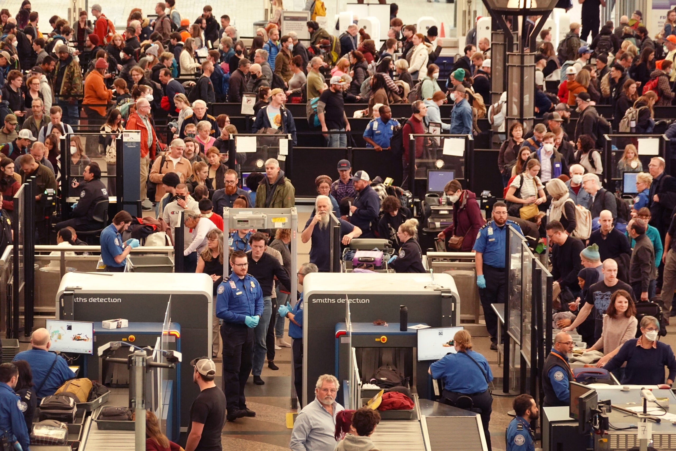 Thanksgiving Travel Expected To Reach Near Pre-Pandemic Volume