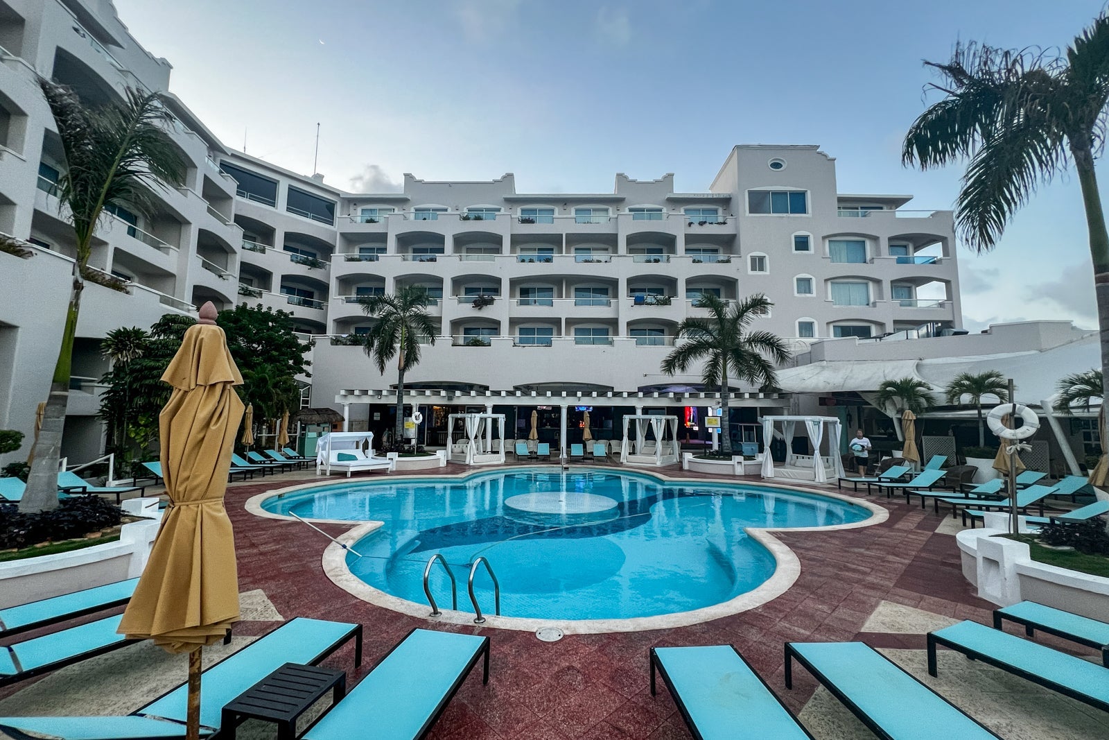 Wyndham Altra Cancun