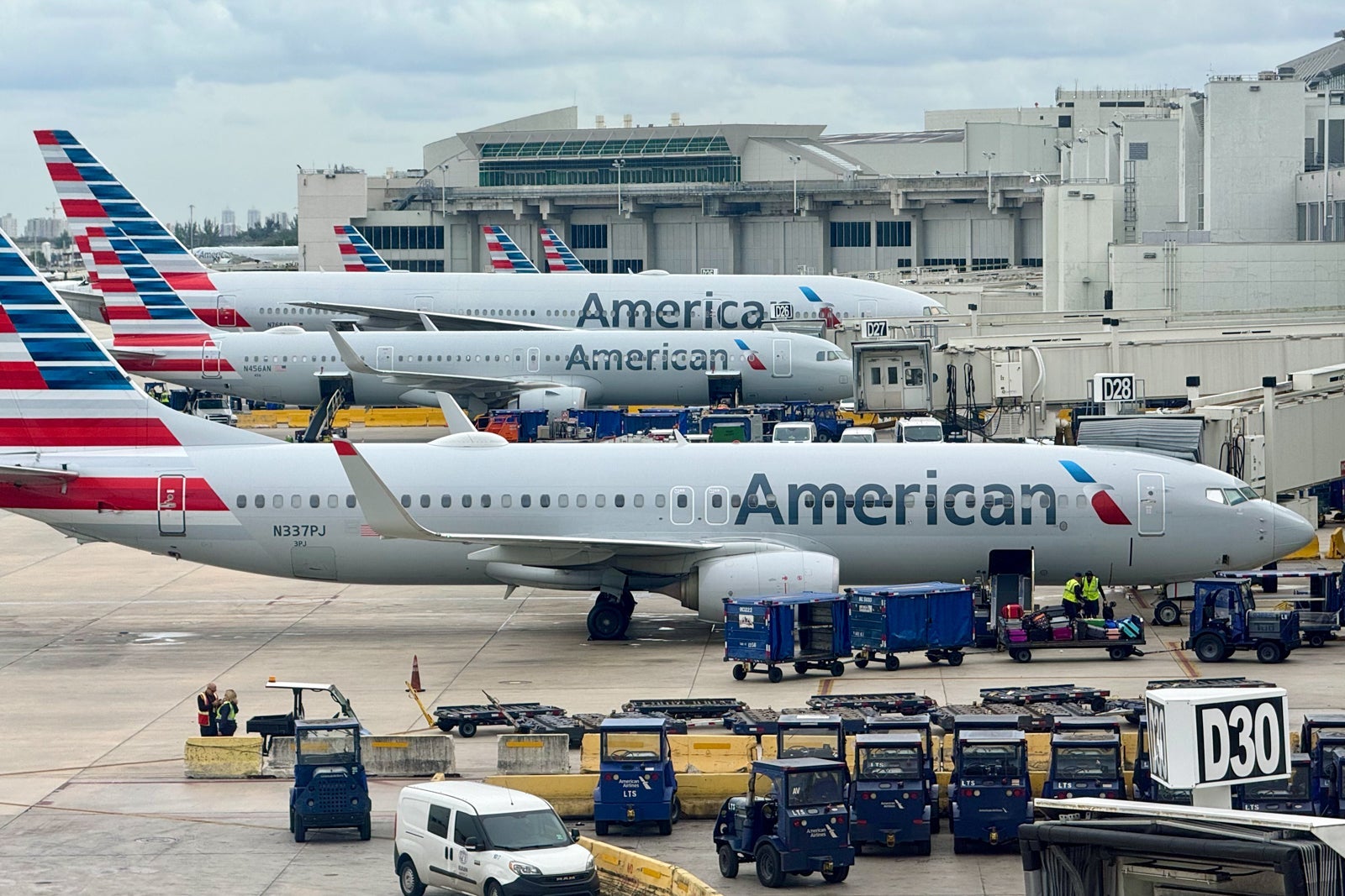 American Airlines Planes Miami Airport Boeing Airbus