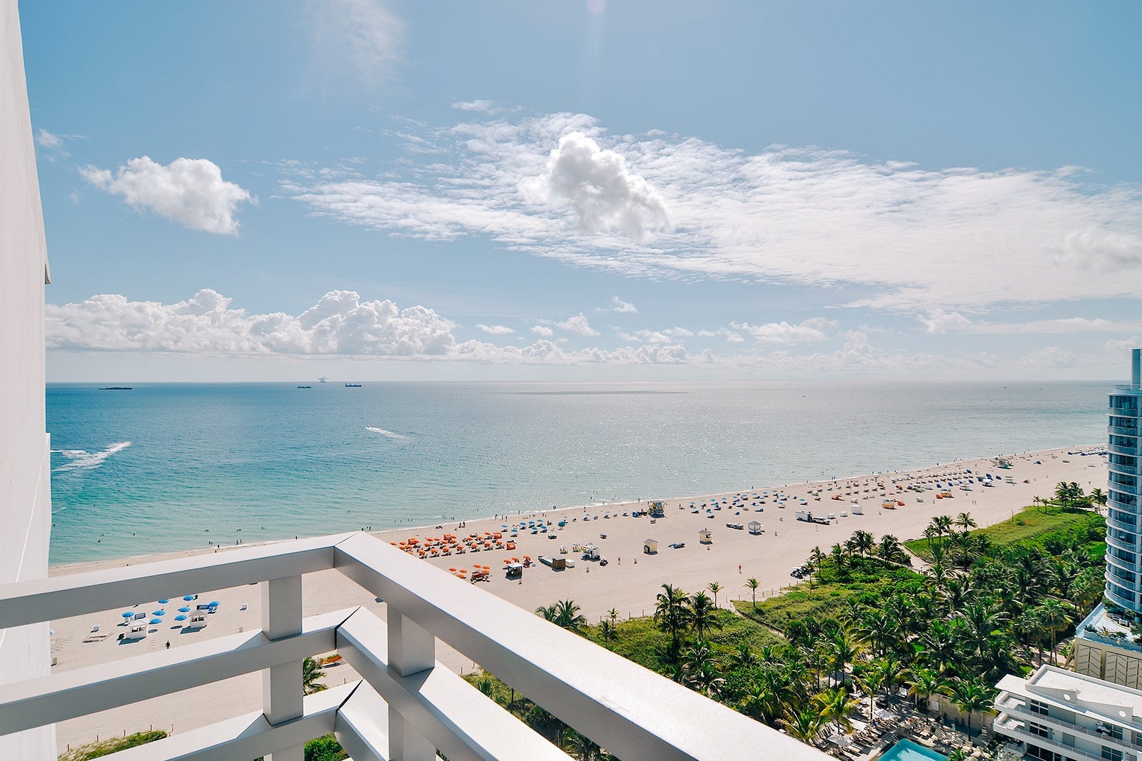 Loews Hotels_Mimai Beach_Balcony