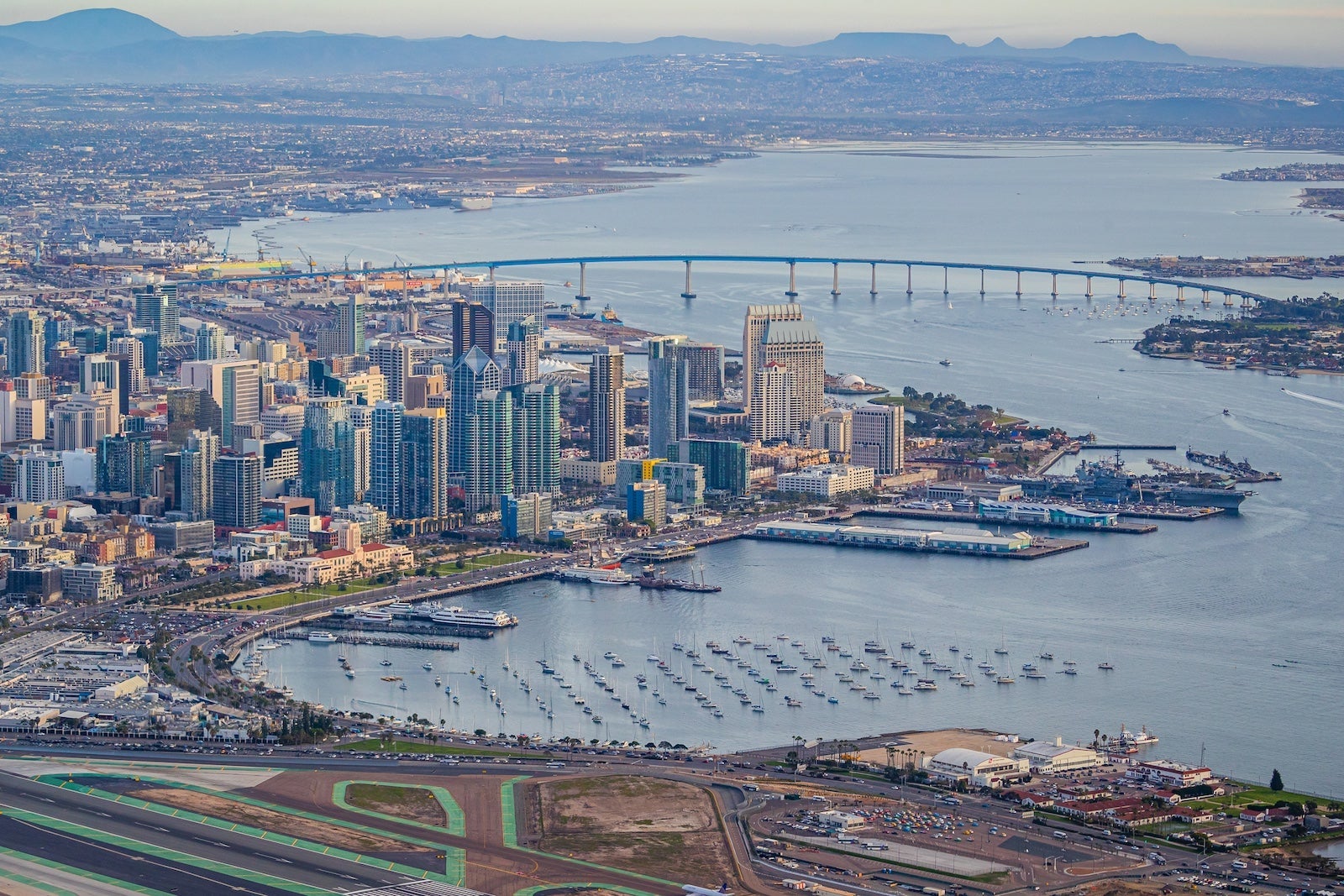 Downtown San Diego Intentional Airport Skyline Photography