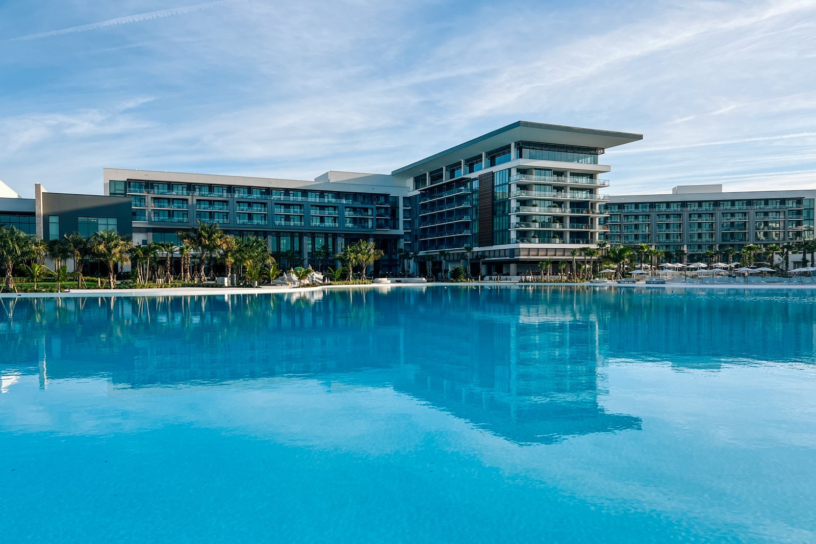 SUMMER HULL/THE POINTS GUY