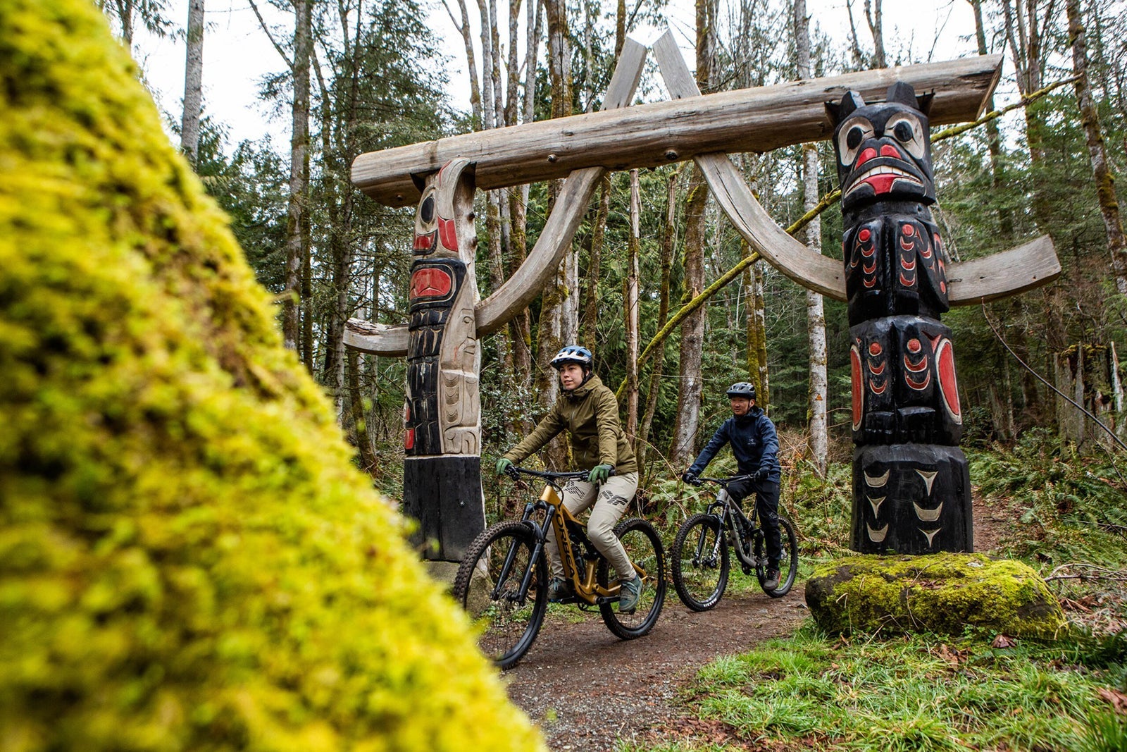 Tourism Vancouver Island_Facebook_Story Trail entrance at Maple Mountain Forerst Reserve, TOURISM COWICHAN