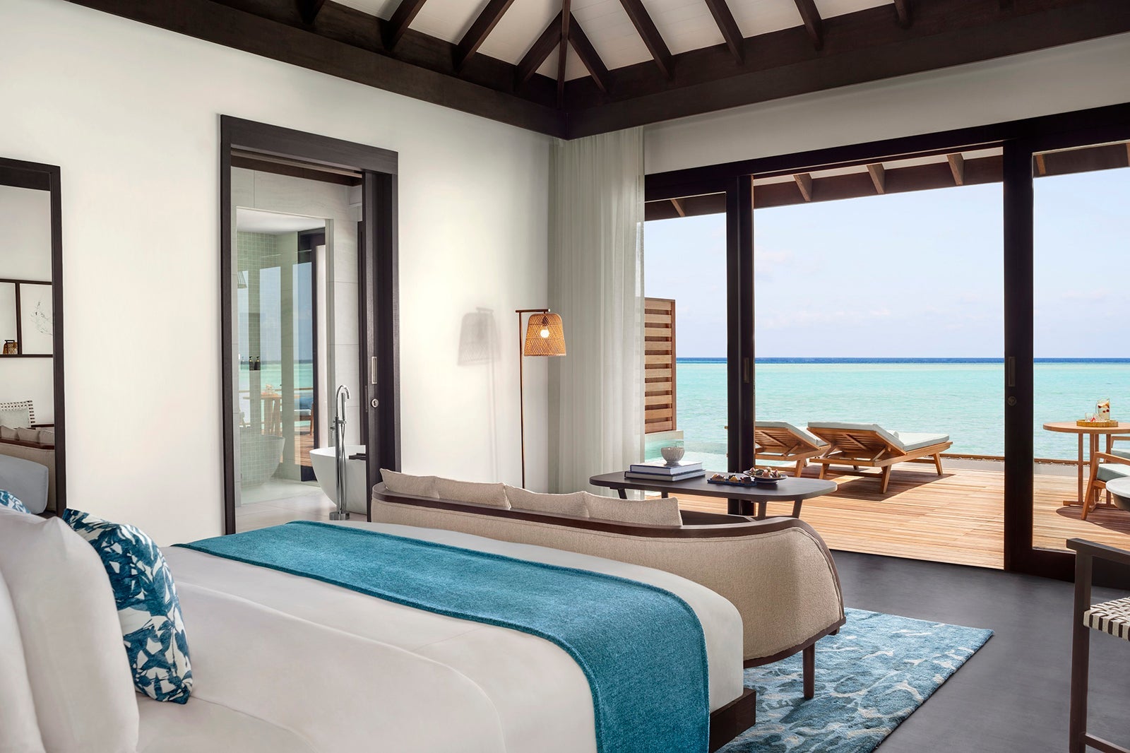 Anantara Veli Maldives Resort - Deluxe Over Water Pool Villa Bedroom