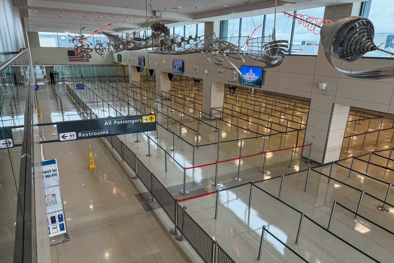 SEAN CUDAHY/THE POINTS GUY